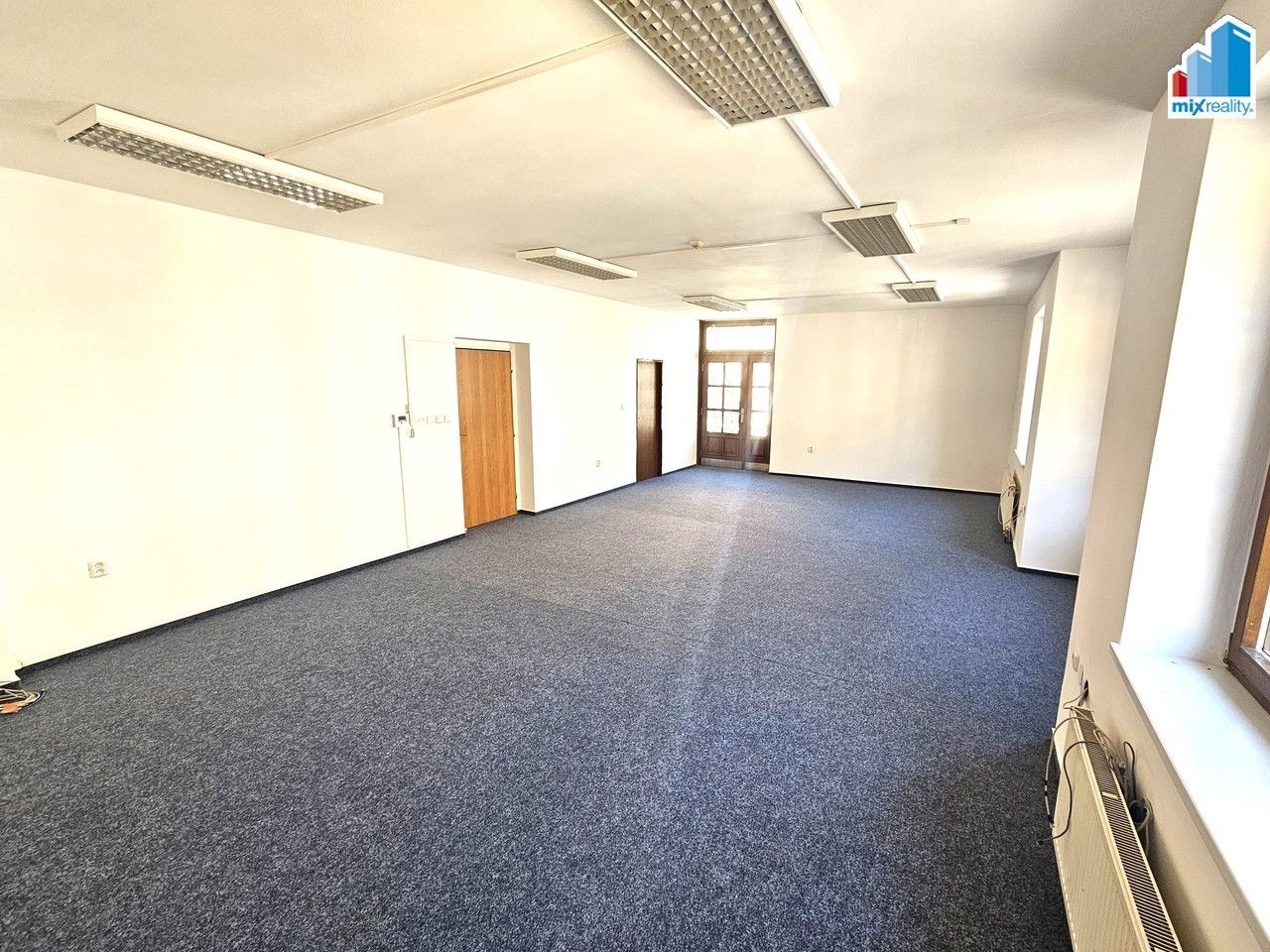 Pronájem komerčního prostoru 55 m² - foto 6