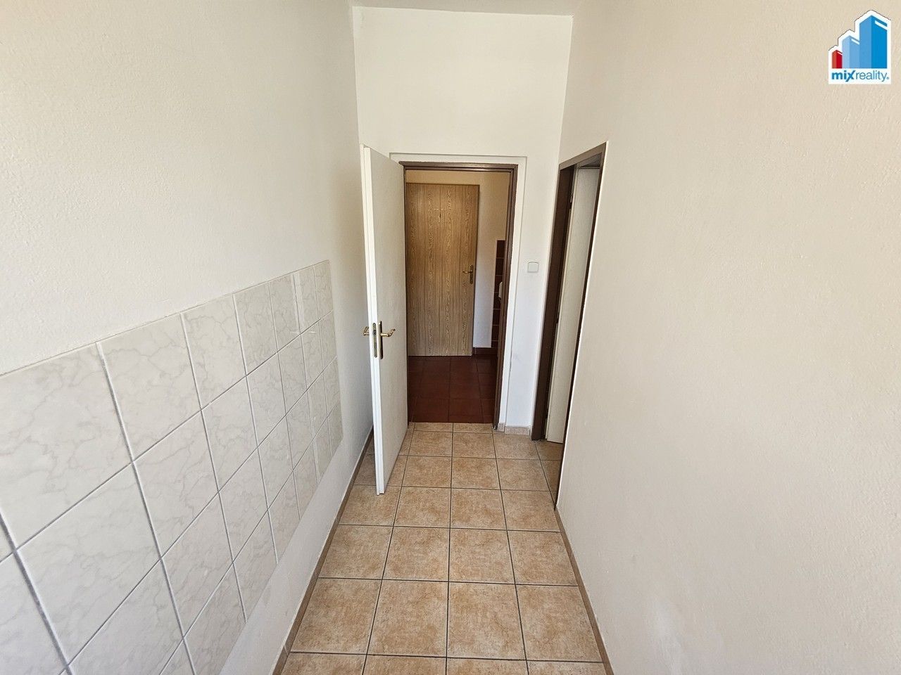 Pronájem komerčního prostoru 55 m² - foto 11