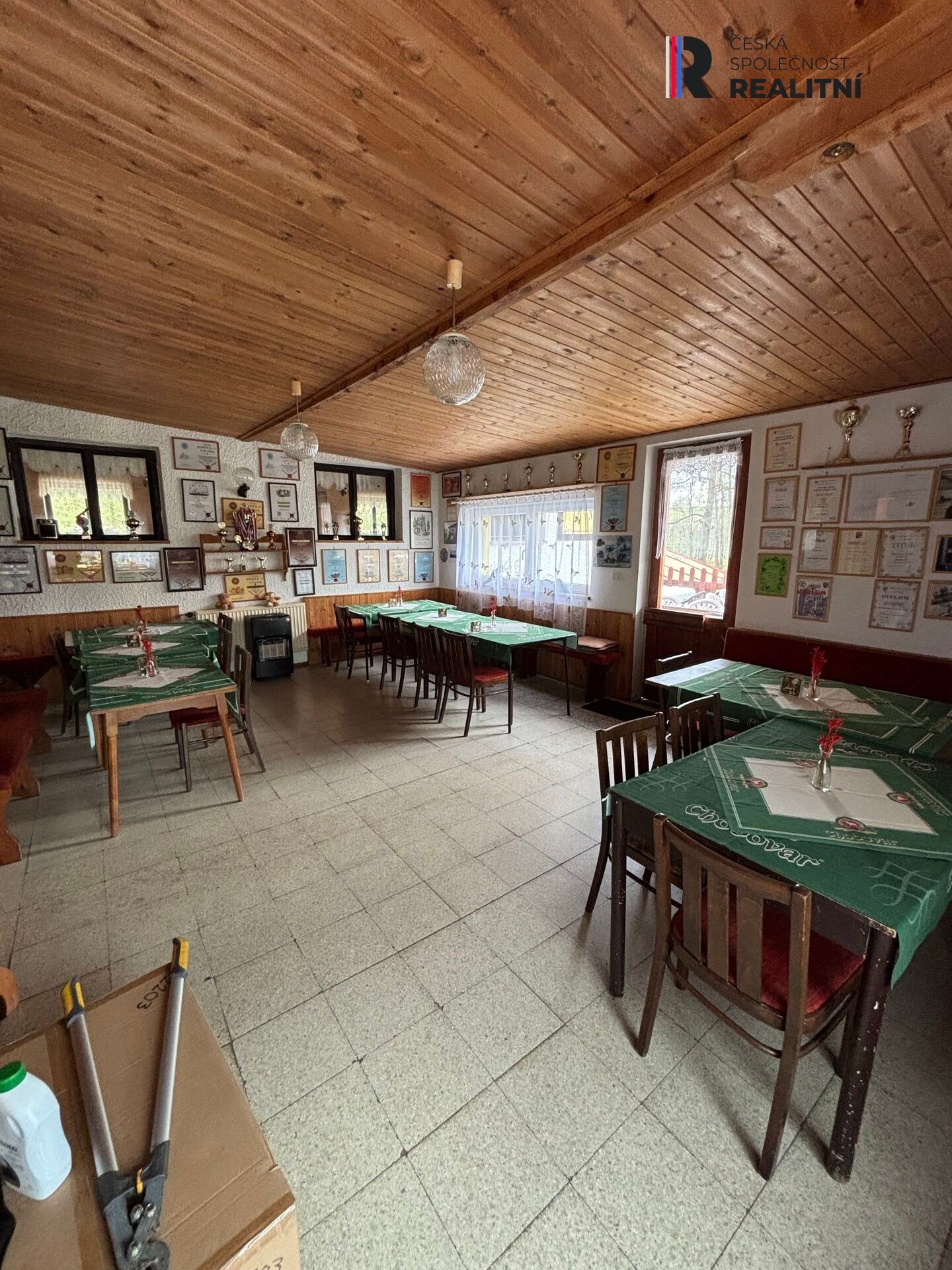 Prodej komerčního prostoru 1800 m² - foto 13