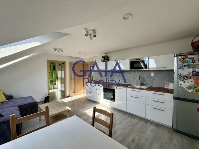 Prodej bytu 3+kk 81 m² - foto 4