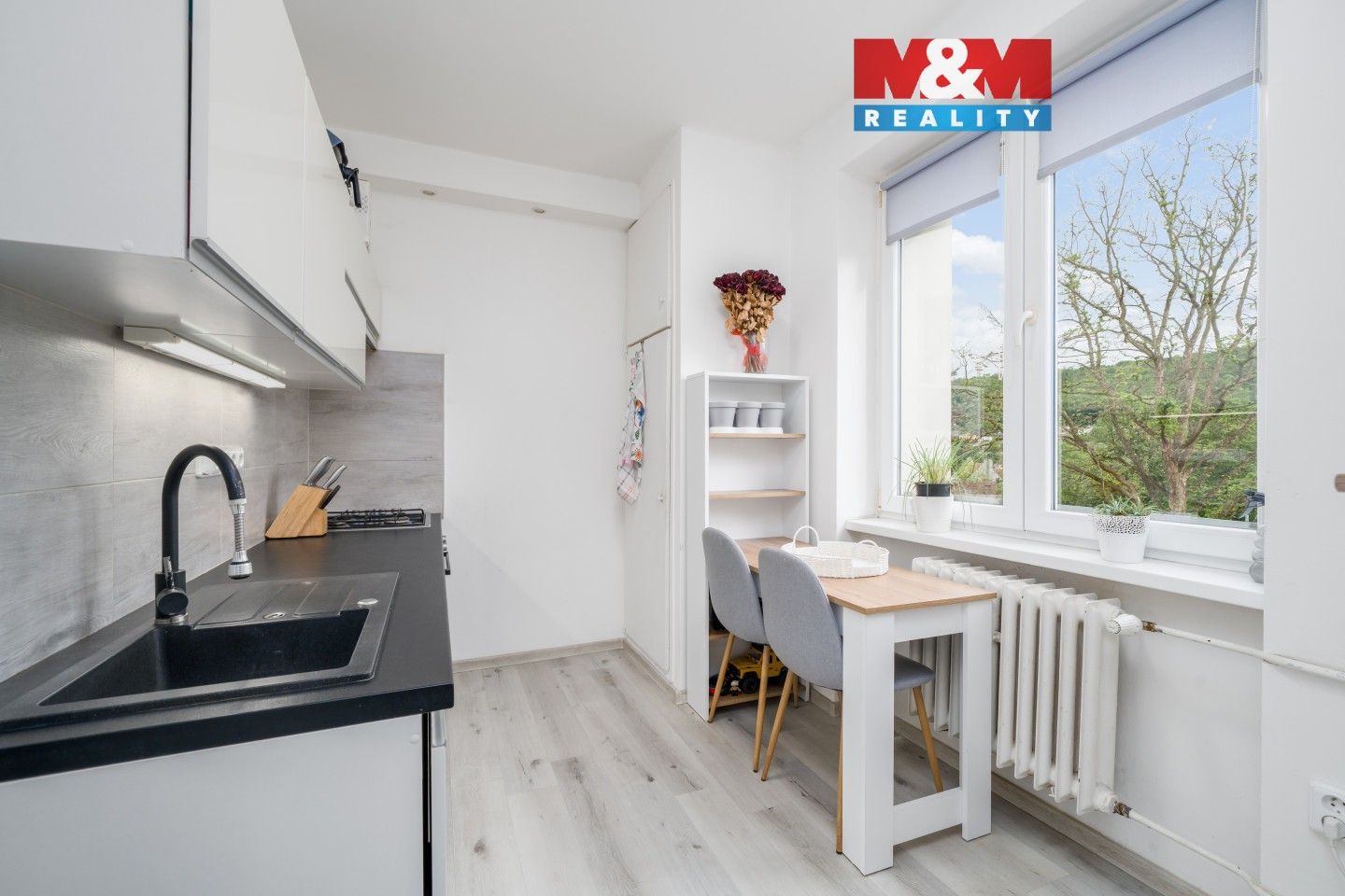 Prodej bytu 2+1 51 m² - foto 1