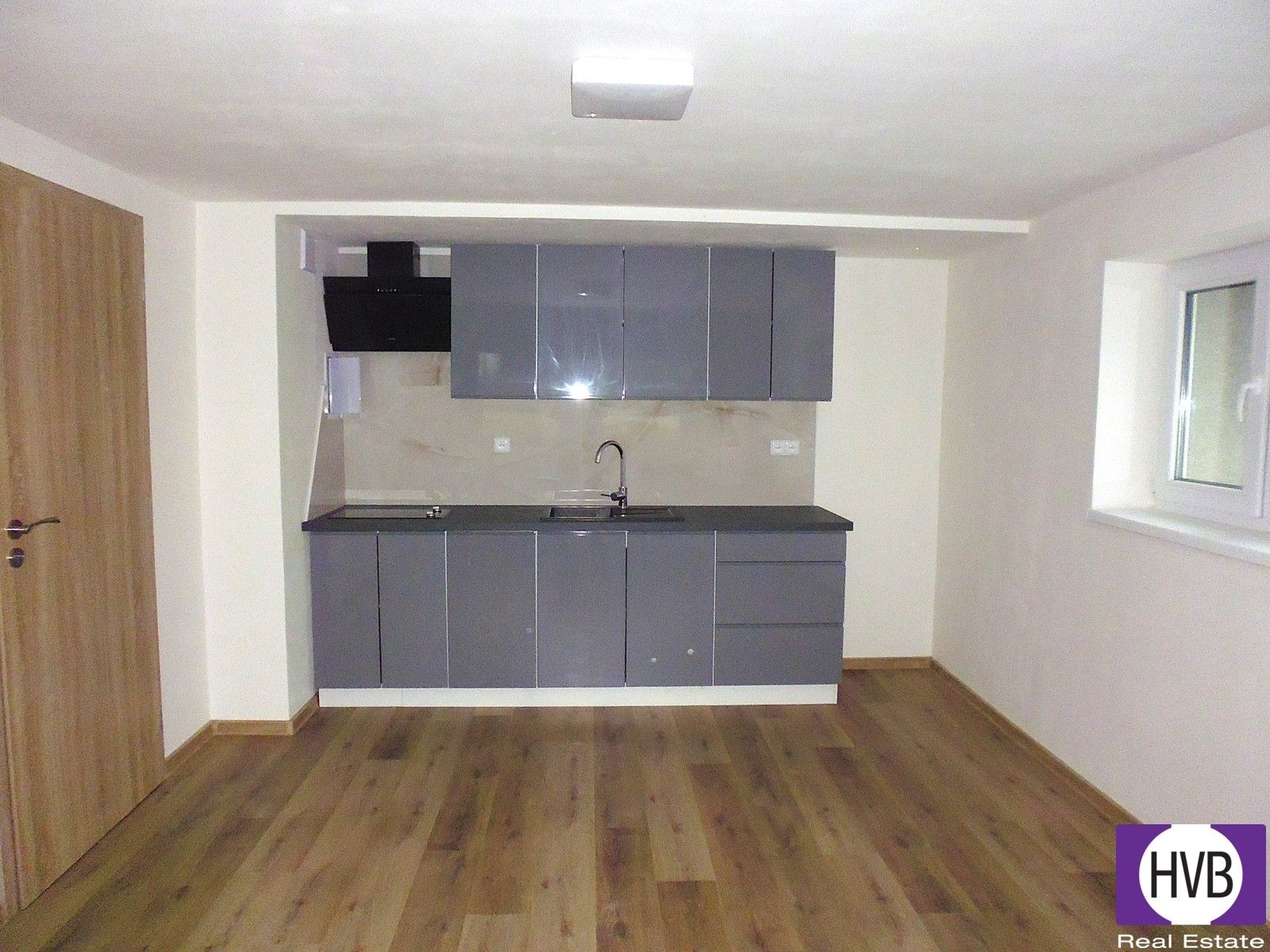Prodej bytu 2+kk 35 m² - foto 1