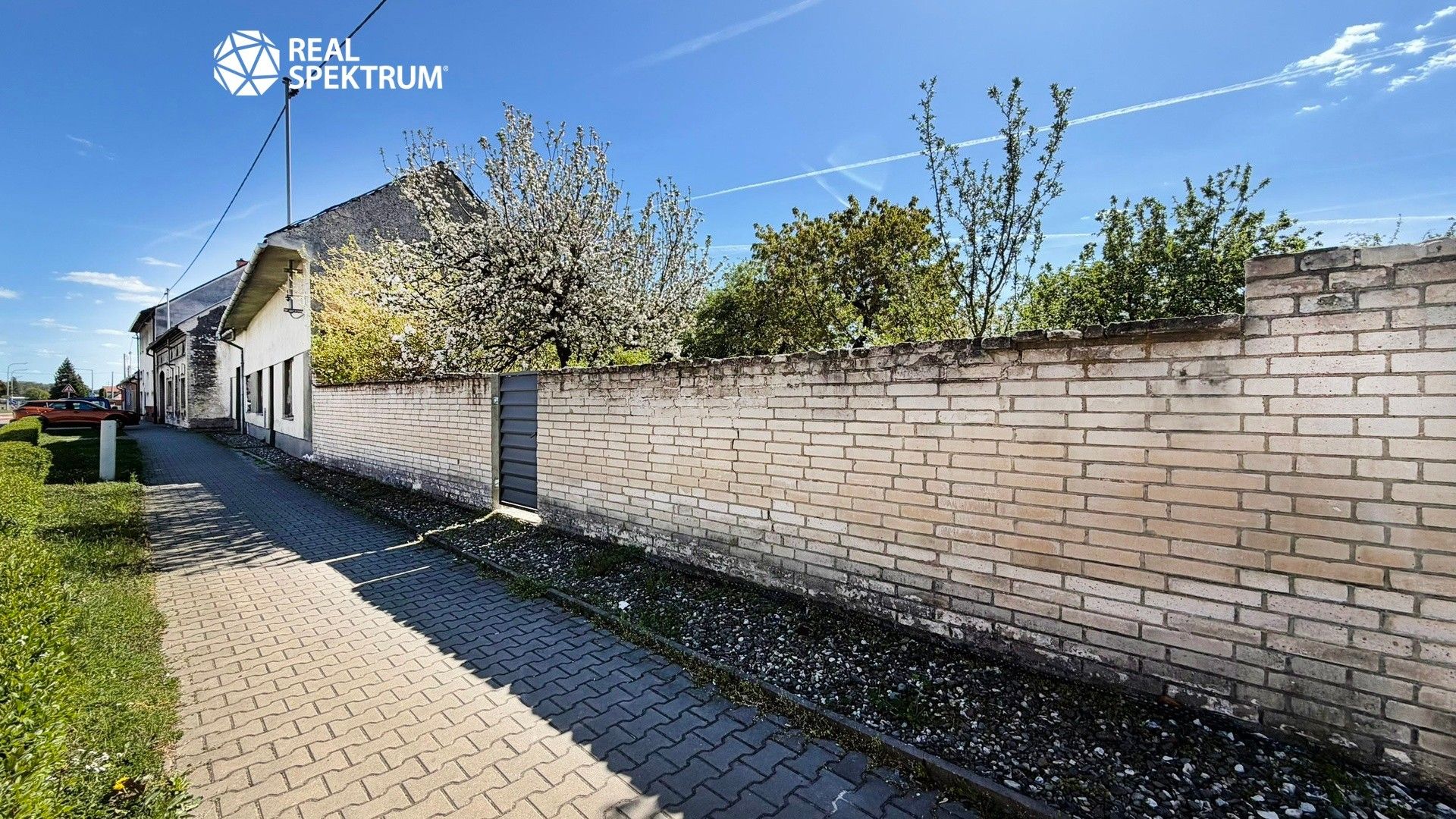 Prodej pozemku 980 m² - foto 9