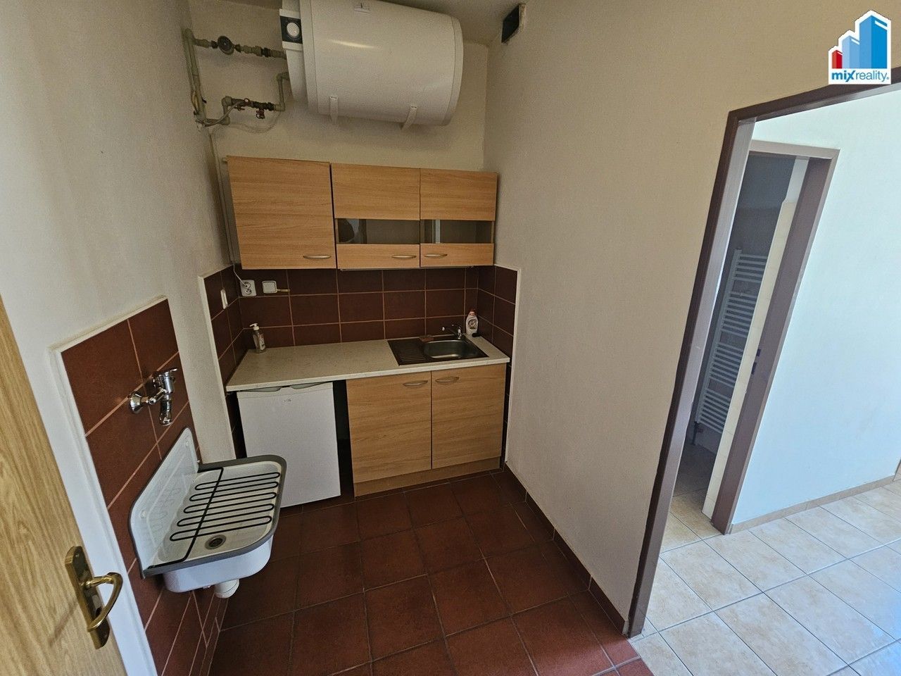 Pronájem komerčního prostoru 21 m² - foto 9