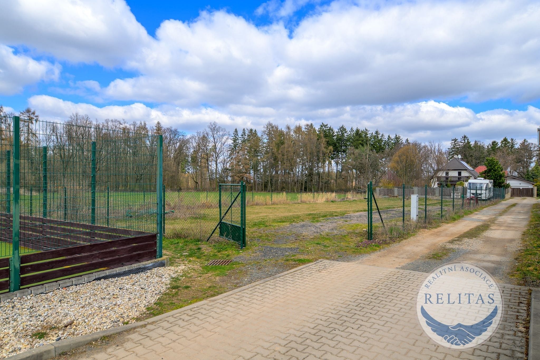 Prodej pozemku 966 m² - foto 5