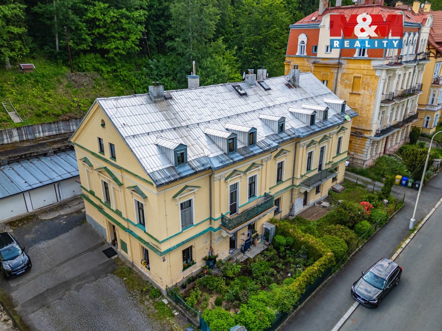 Prodej komerčního prostoru 213 m² - foto 2