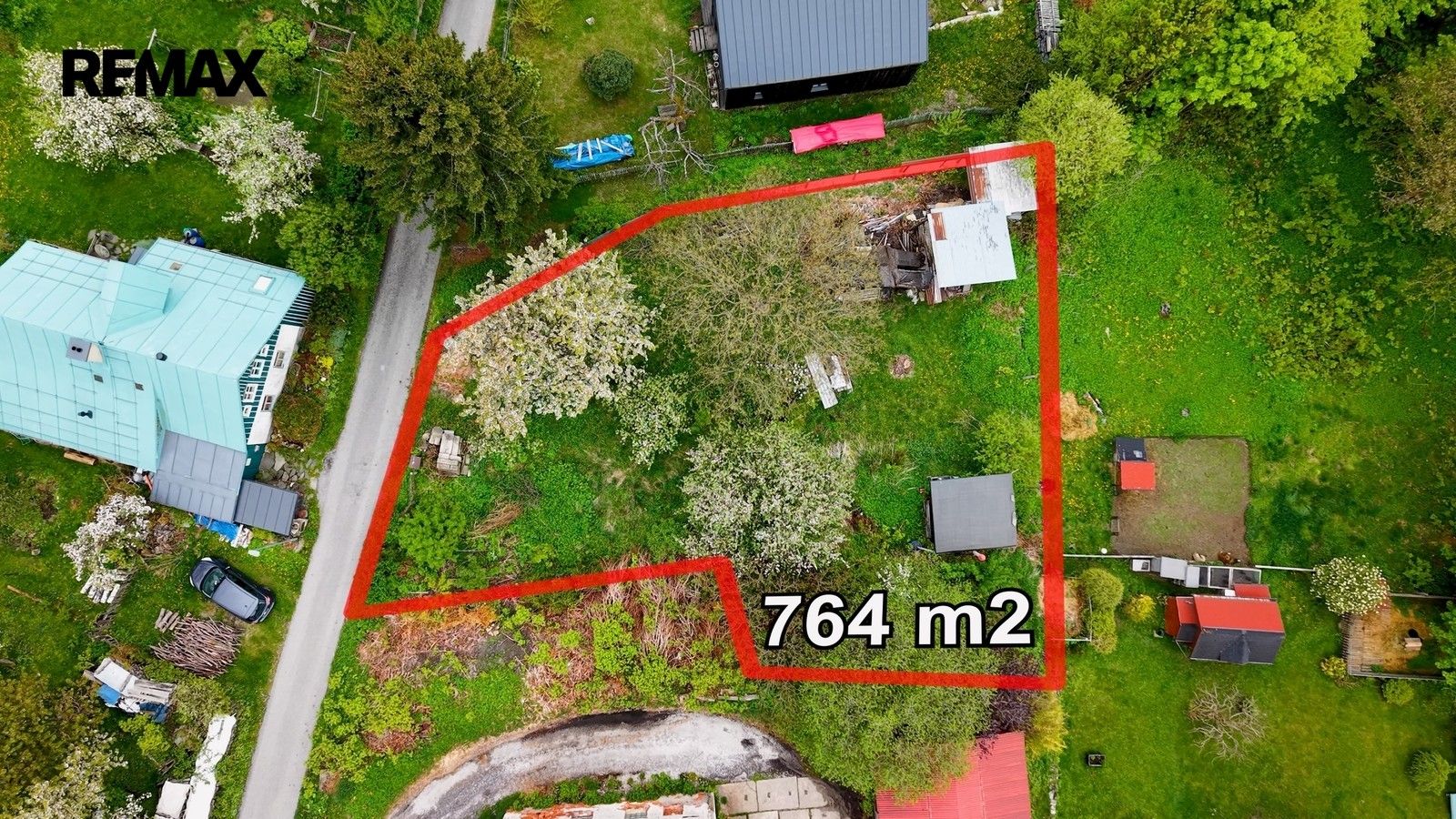 Prodej pozemku 764 m² - foto 1