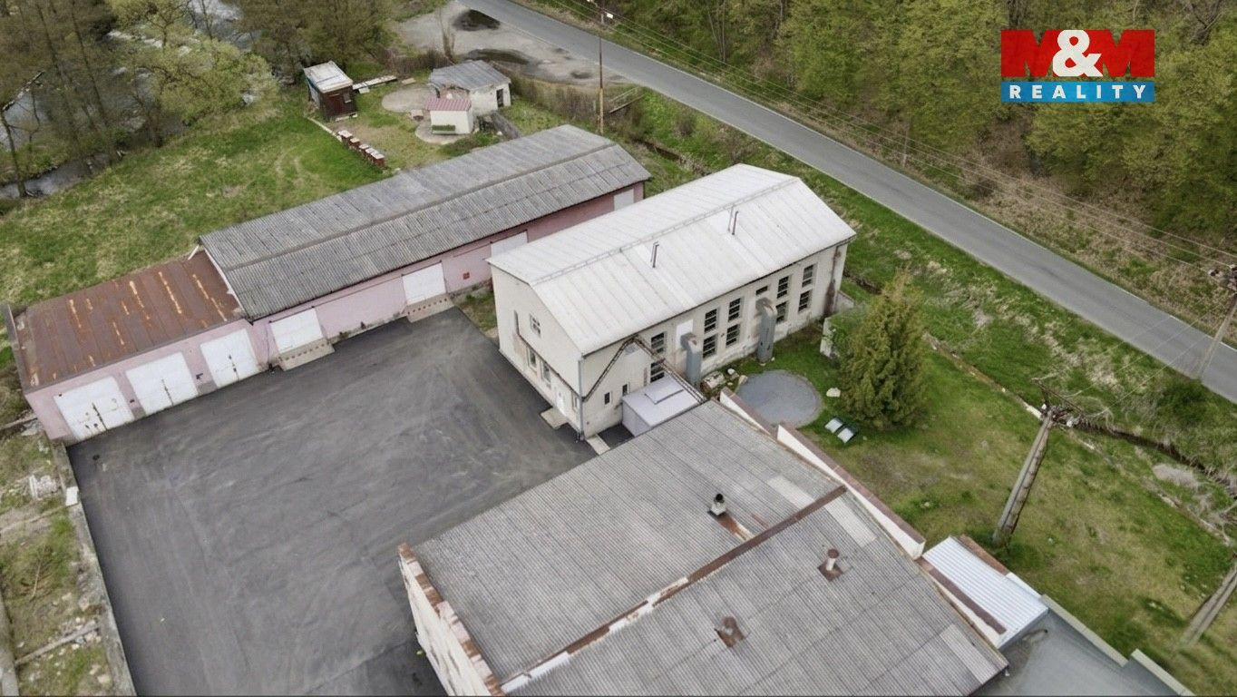 Pronájem komerčního prostoru 240 m² - foto 2