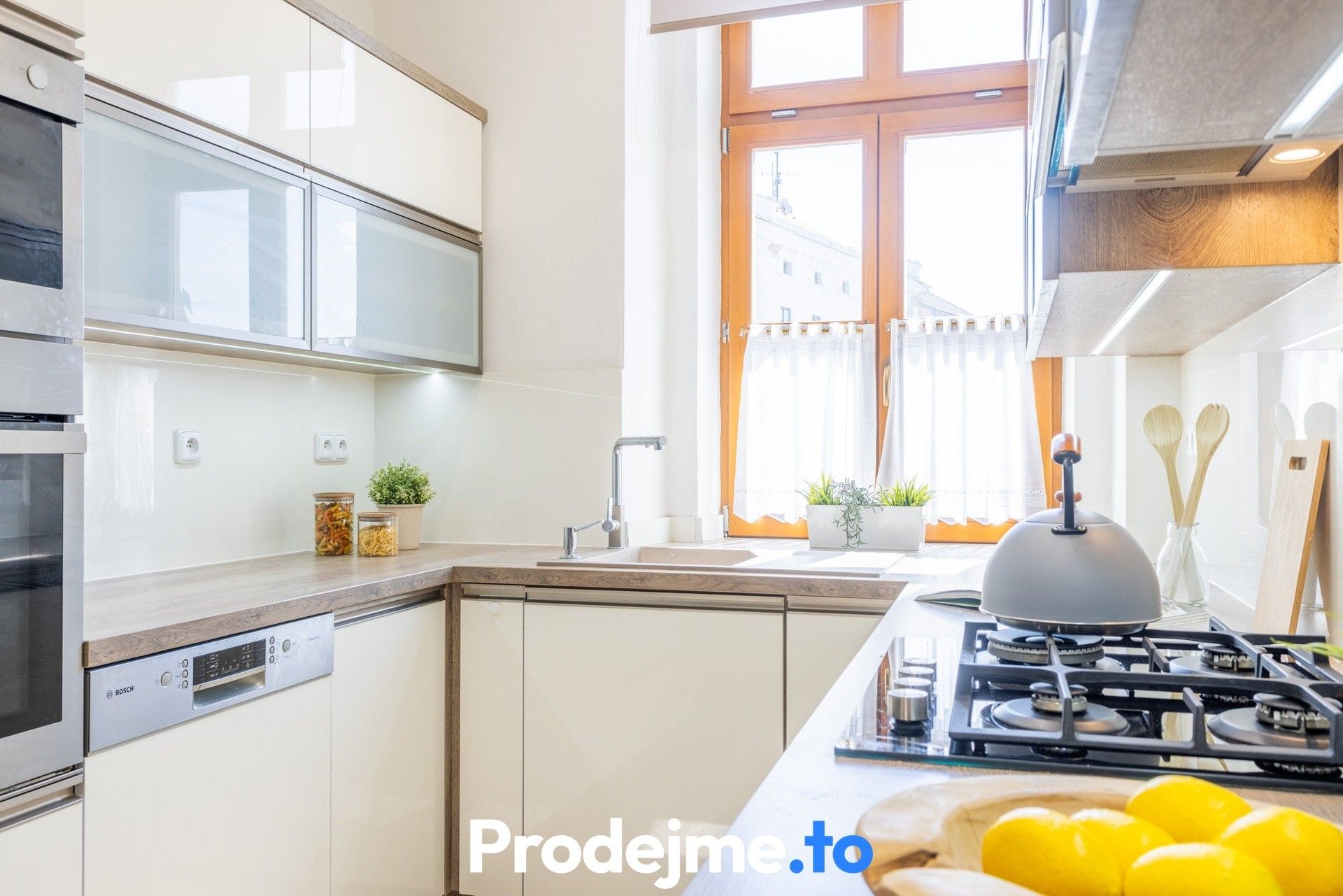 Prodej bytu 3+1 112 m² - foto 1