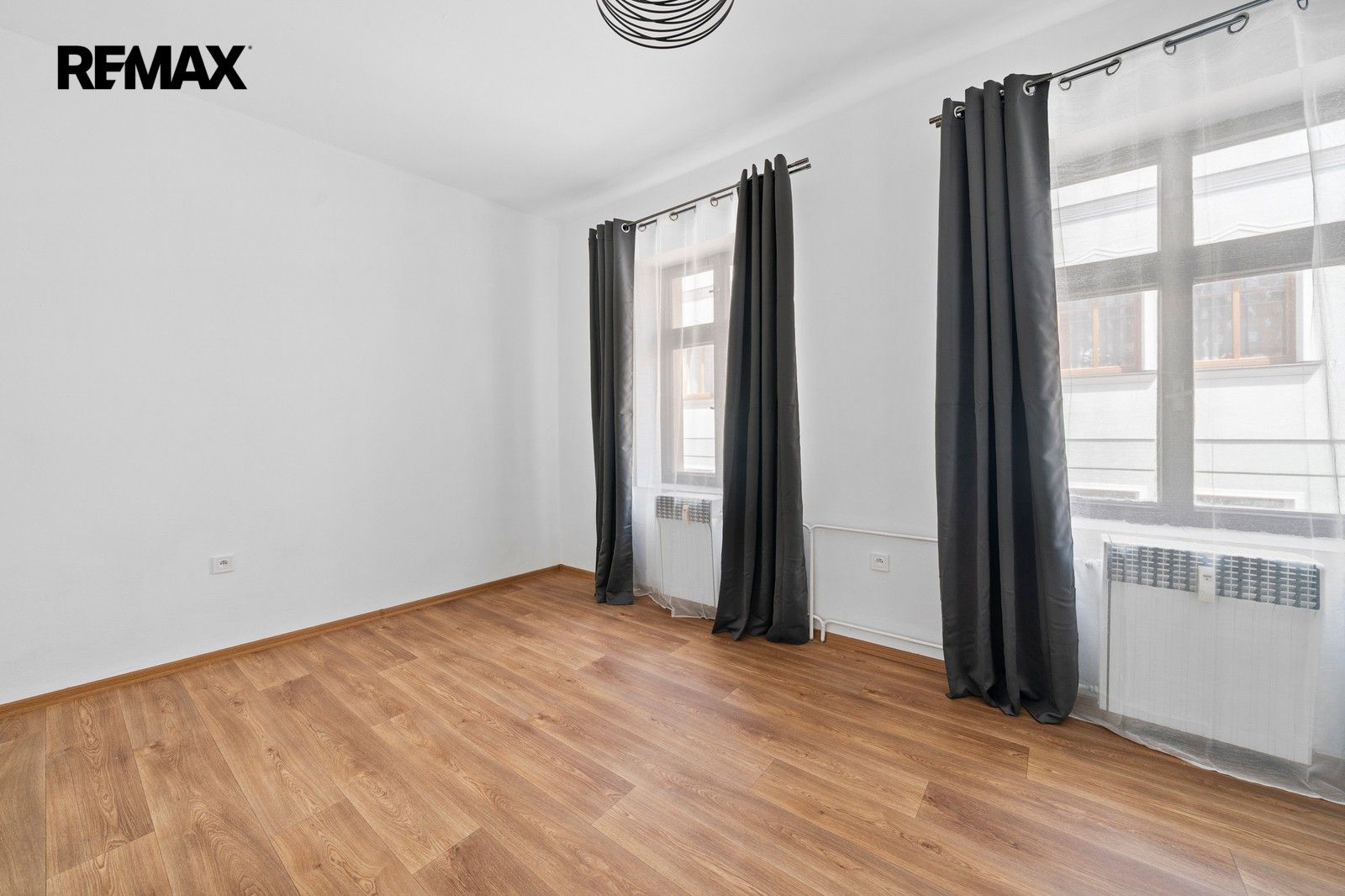 Pronájem bytu 1+kk 20 m² - foto 5