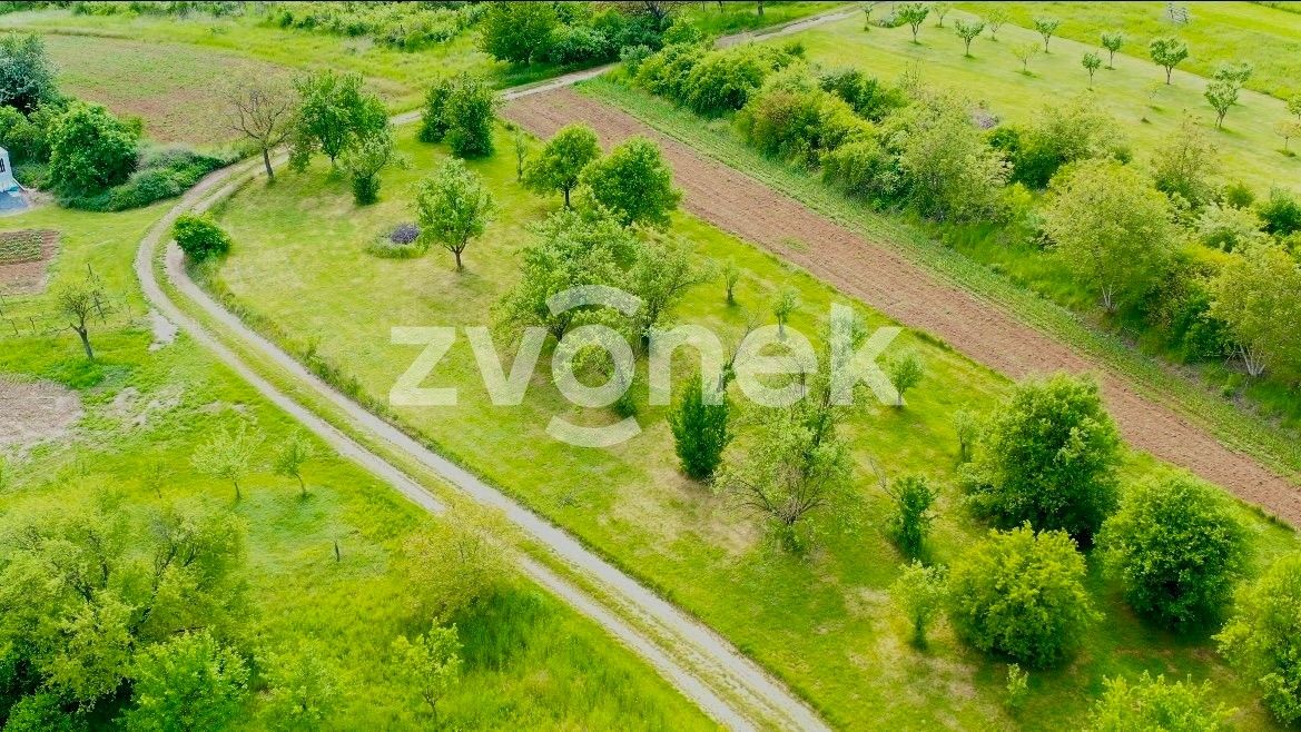 Prodej pozemku 2143 m² - foto 5