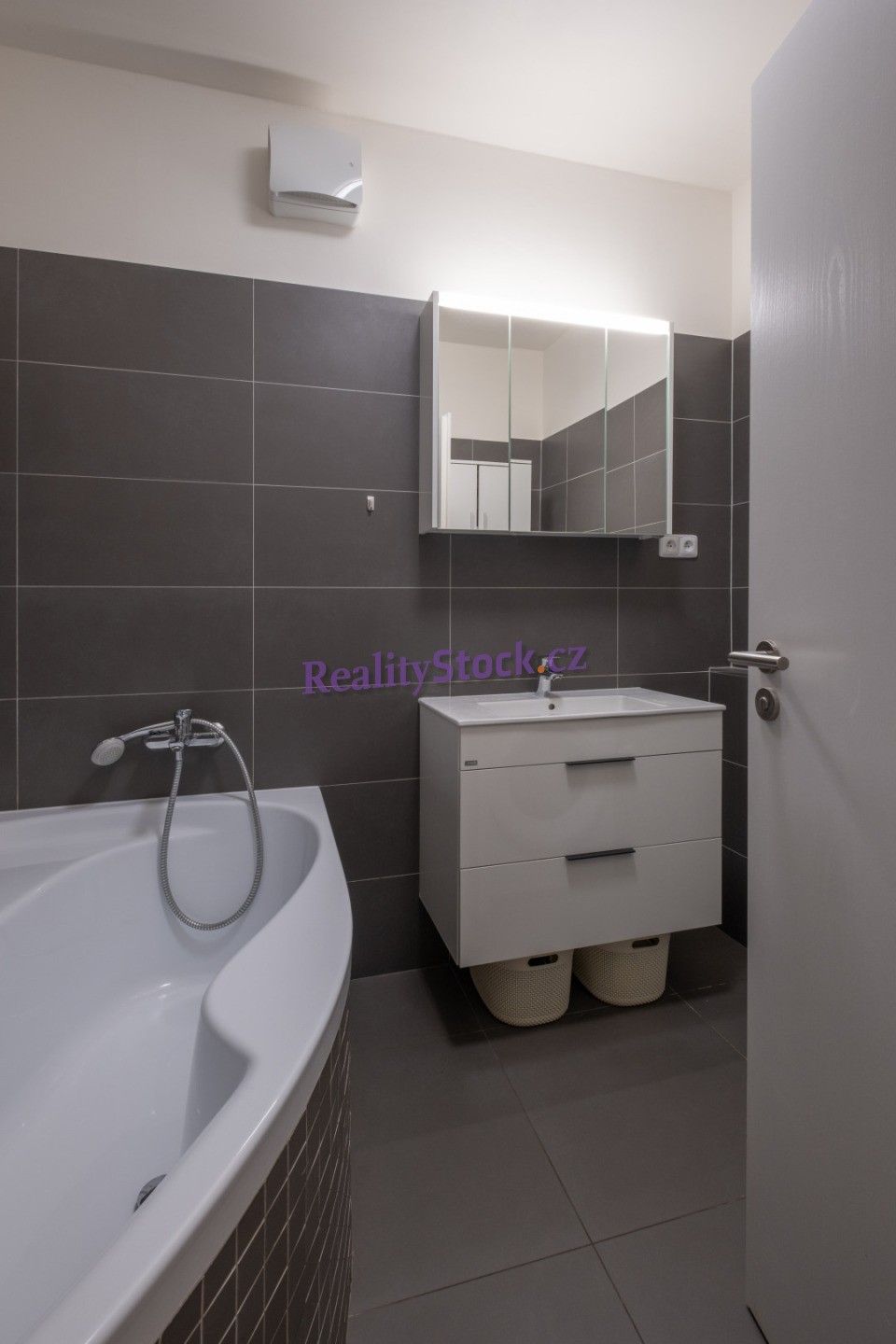 Prodej bytu 4+kk 119 m² - foto 24