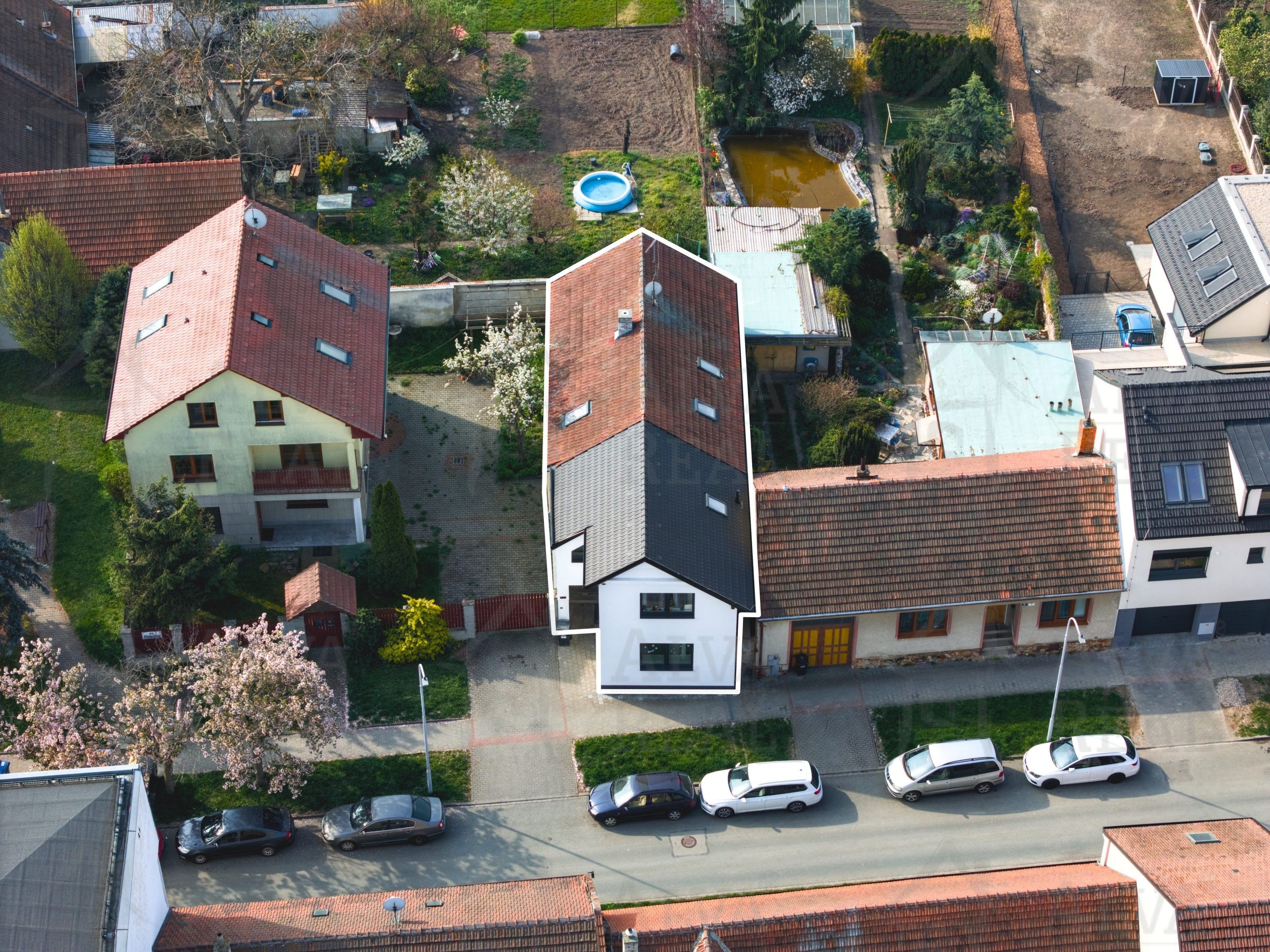 Prodej domu 197 m² - foto 3