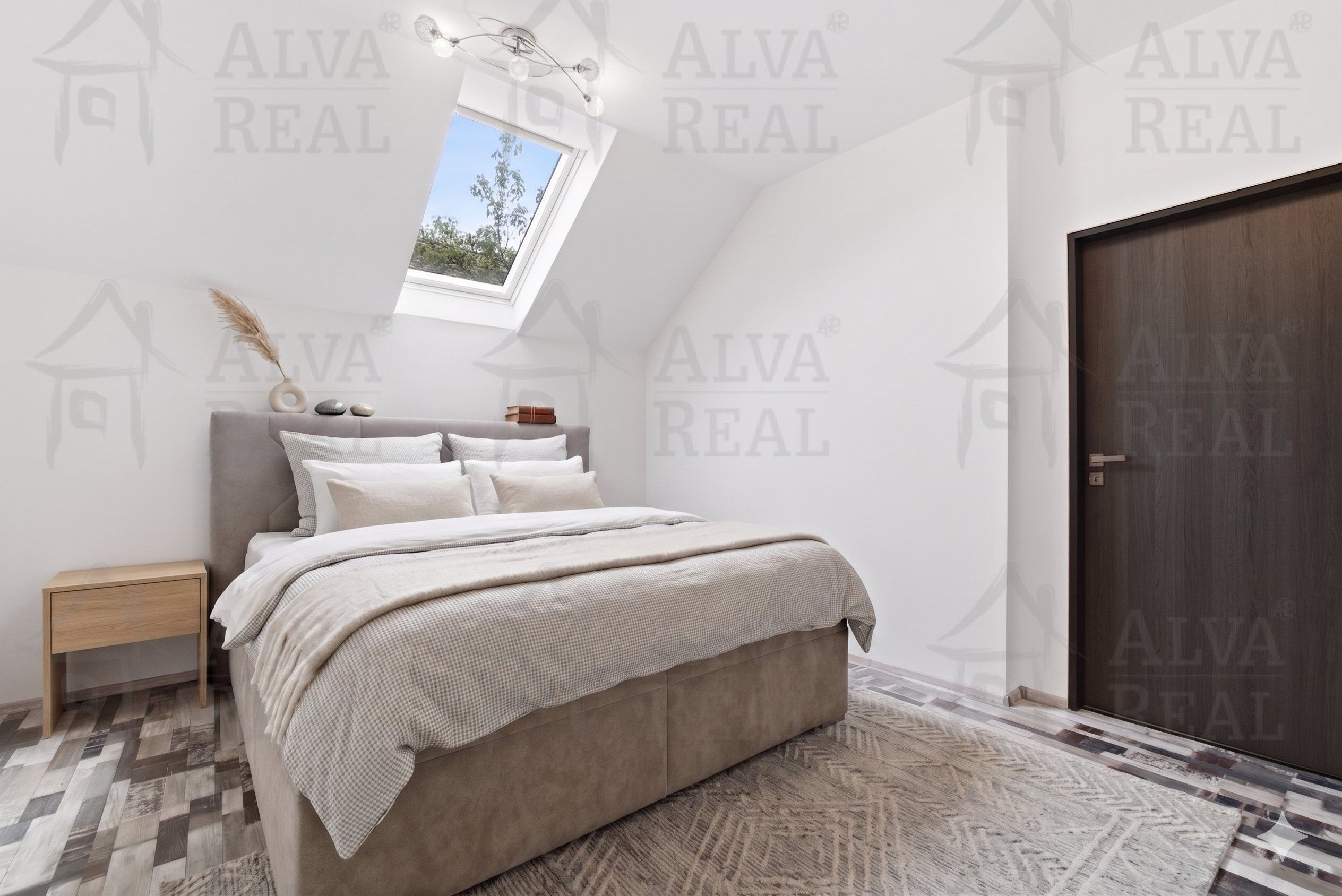 Prodej domu 197 m² - foto 13