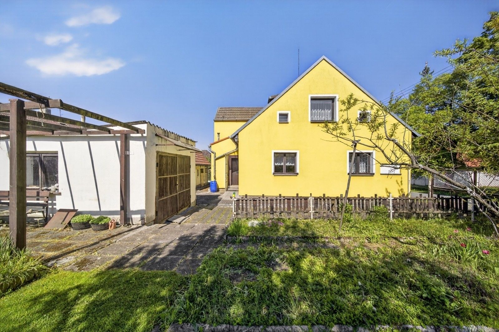 Prodej domu 115 m² - foto 2