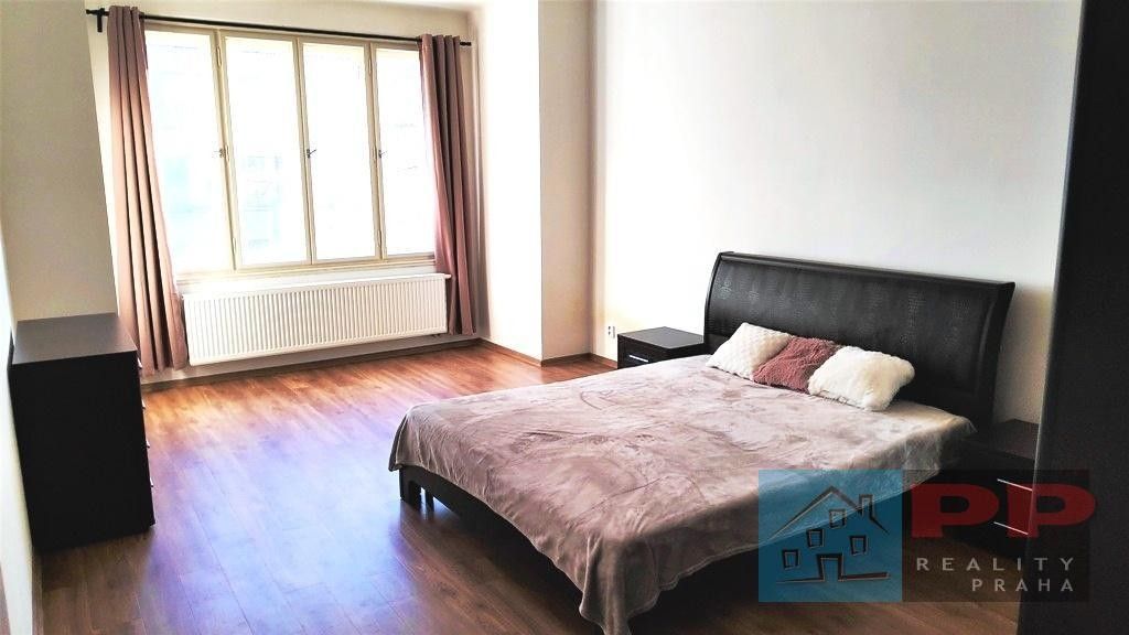 Pronájem bytu 2+1 62 m² - foto 8