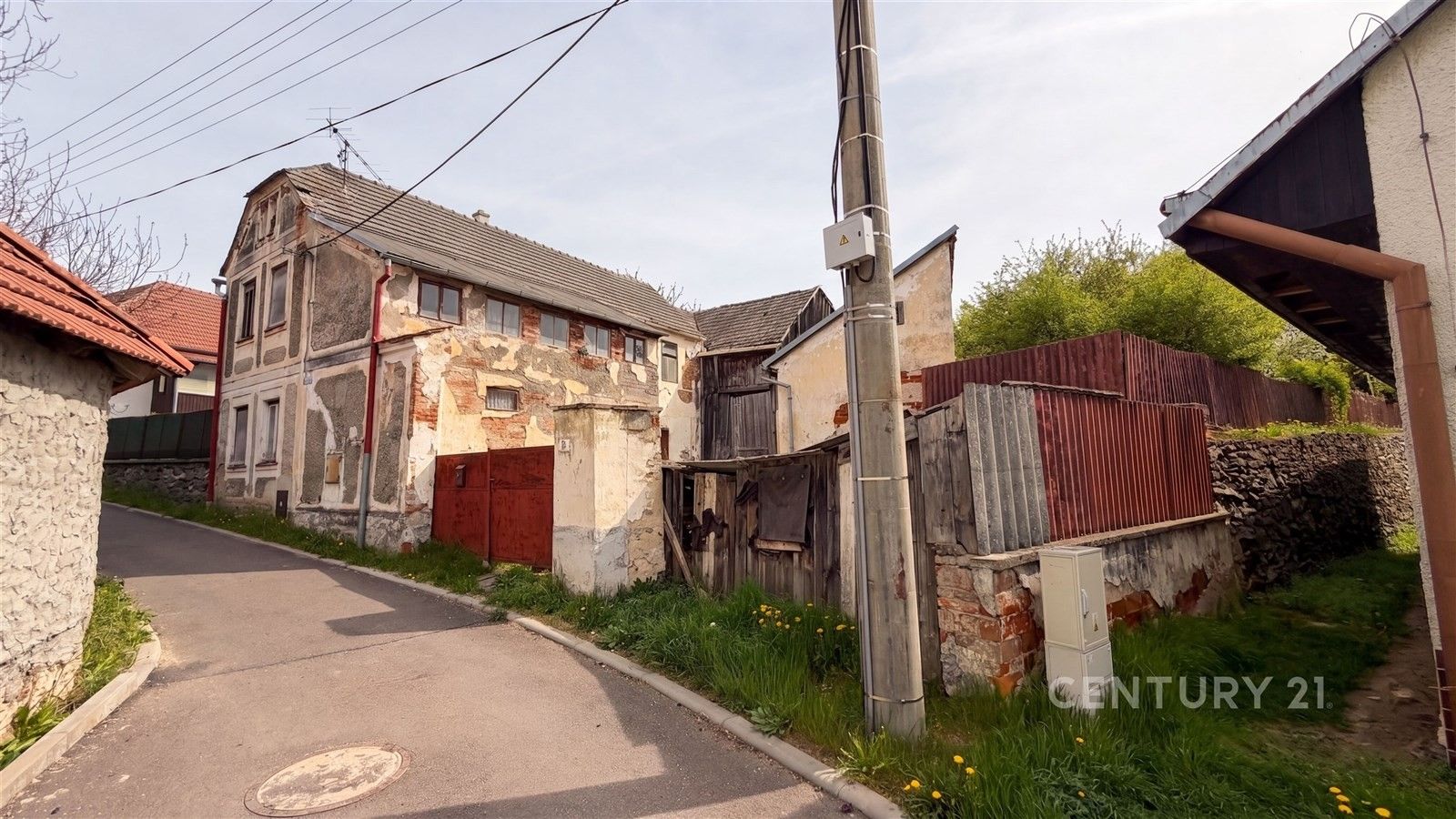 Prodej domu 180 m² - foto 1