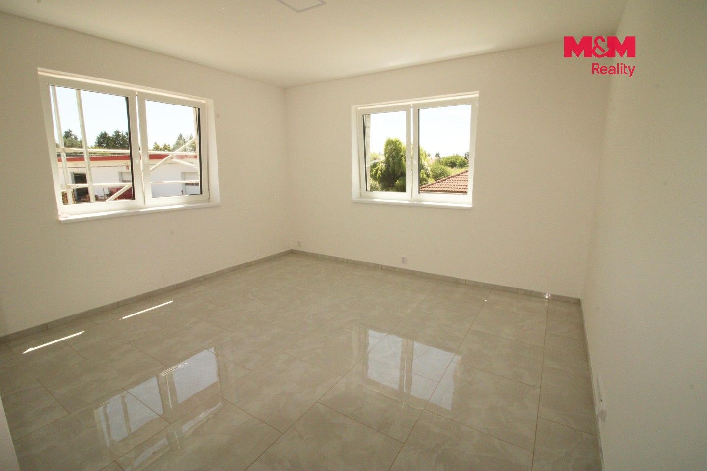 Pronájem bytu 3+kk 76 m² - foto 8