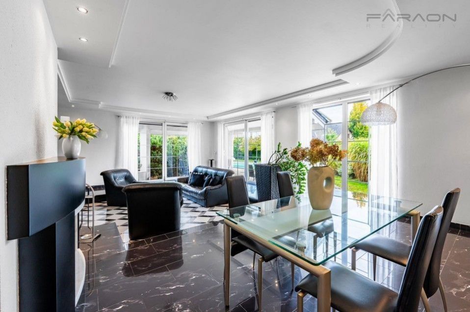 Prodej domu 454 m² - foto 2