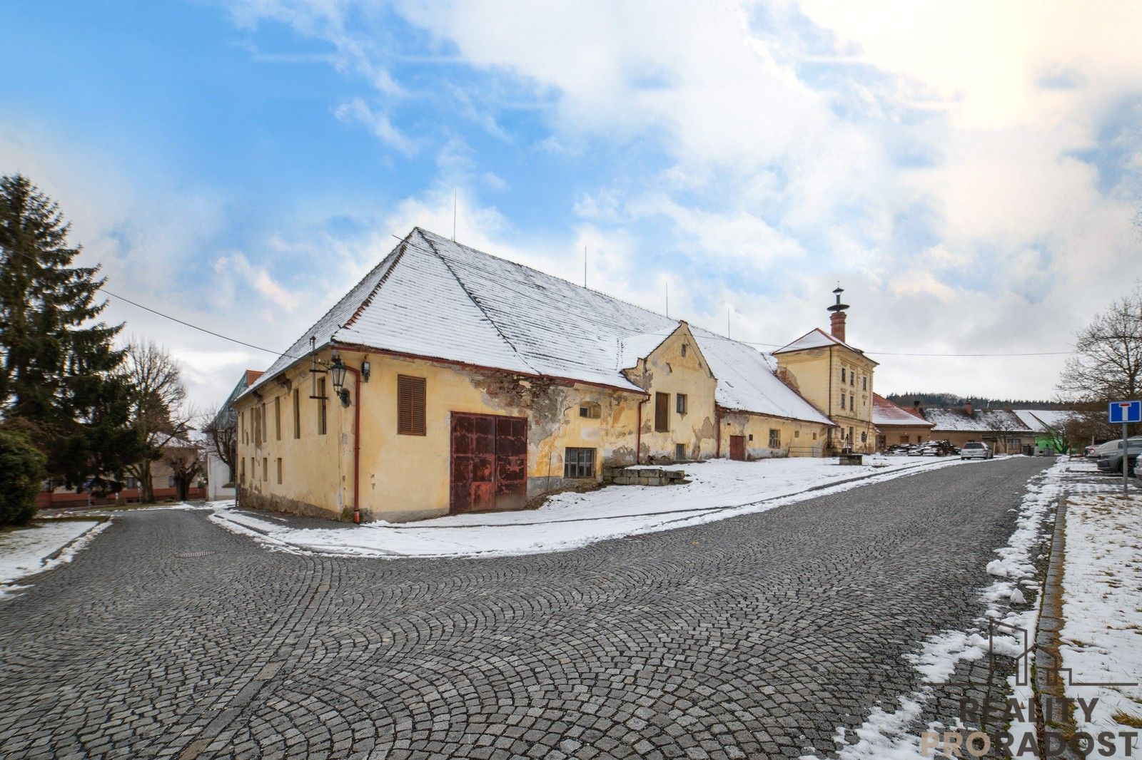 Prodej nemovitosti 1906 m² - foto 3
