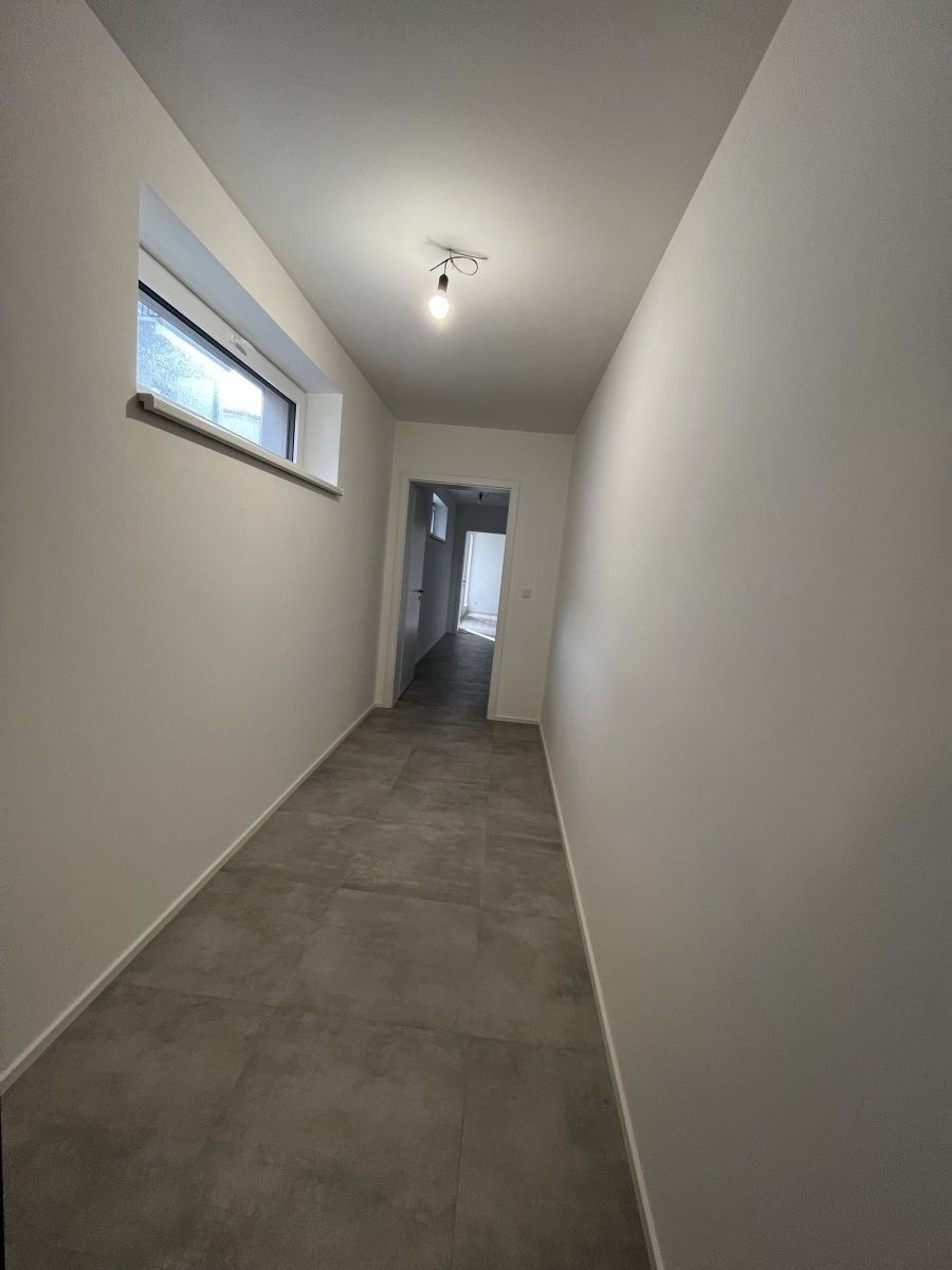 Pronájem bytu 3+kk 137 m² - foto 7