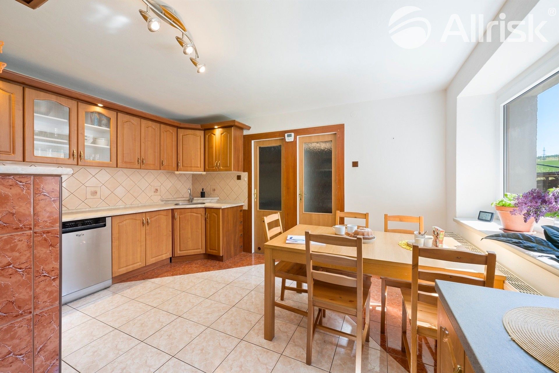 Prodej domu 356 m² - foto 2