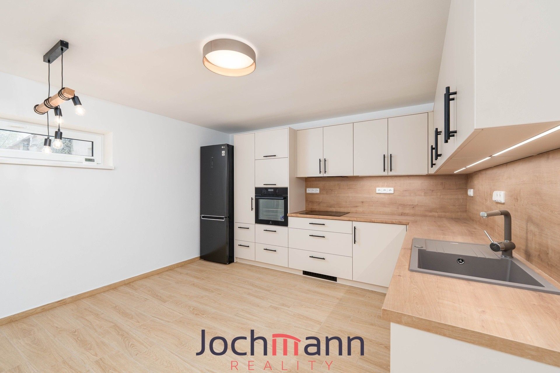 Prodej domu 120 m² - foto 3