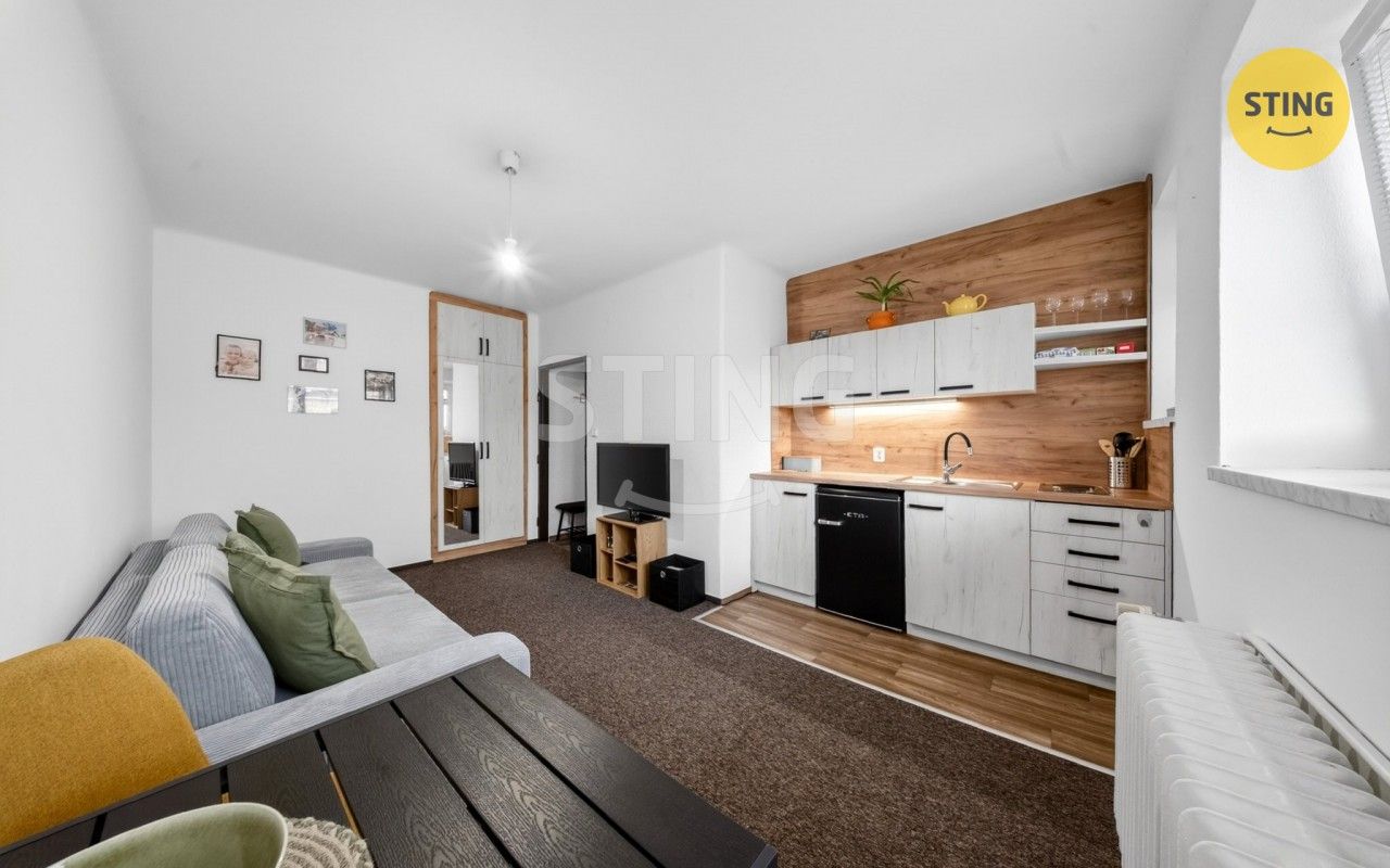 Prodej bytu 2+1 41 m² - foto 2