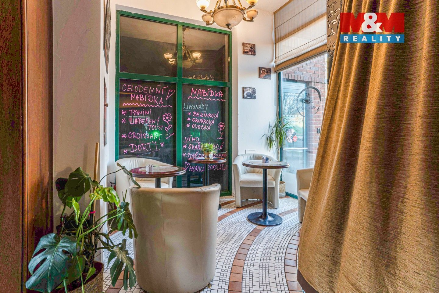 Pronájem komerčního prostoru 200 m² - foto 5