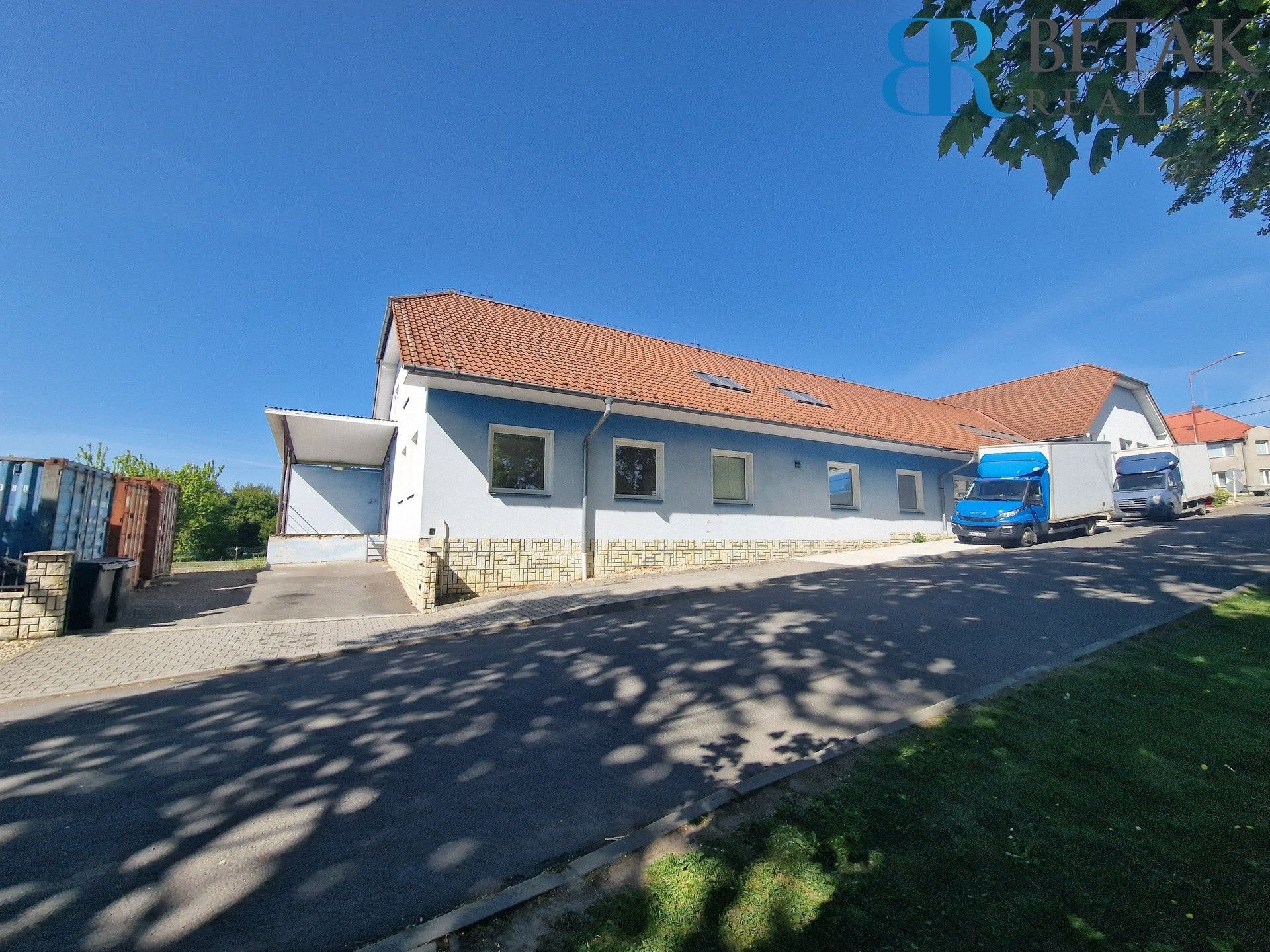 Prodej komerčního prostoru 1200 m² - foto 7