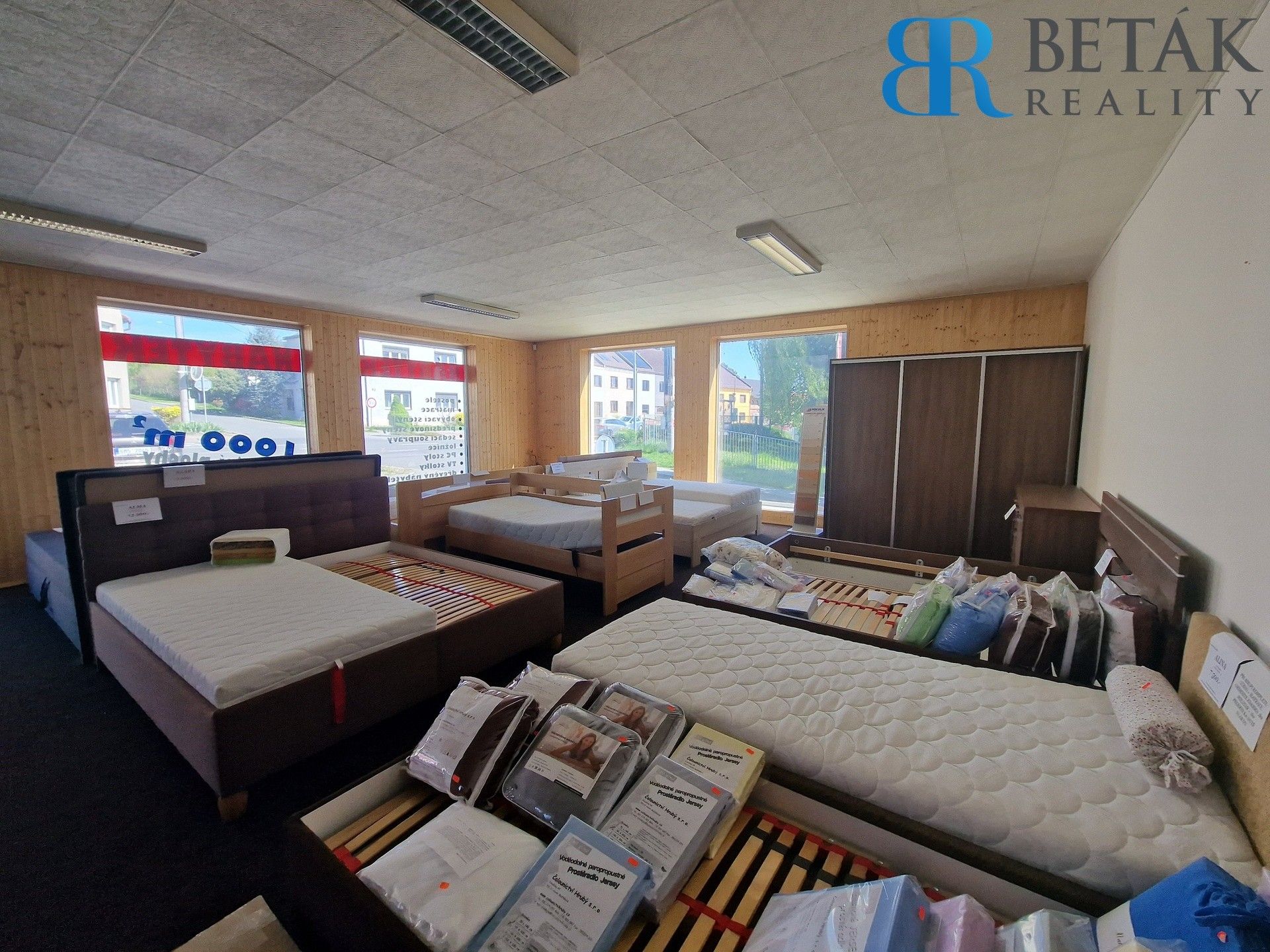 Prodej komerčního prostoru 1200 m² - foto 16