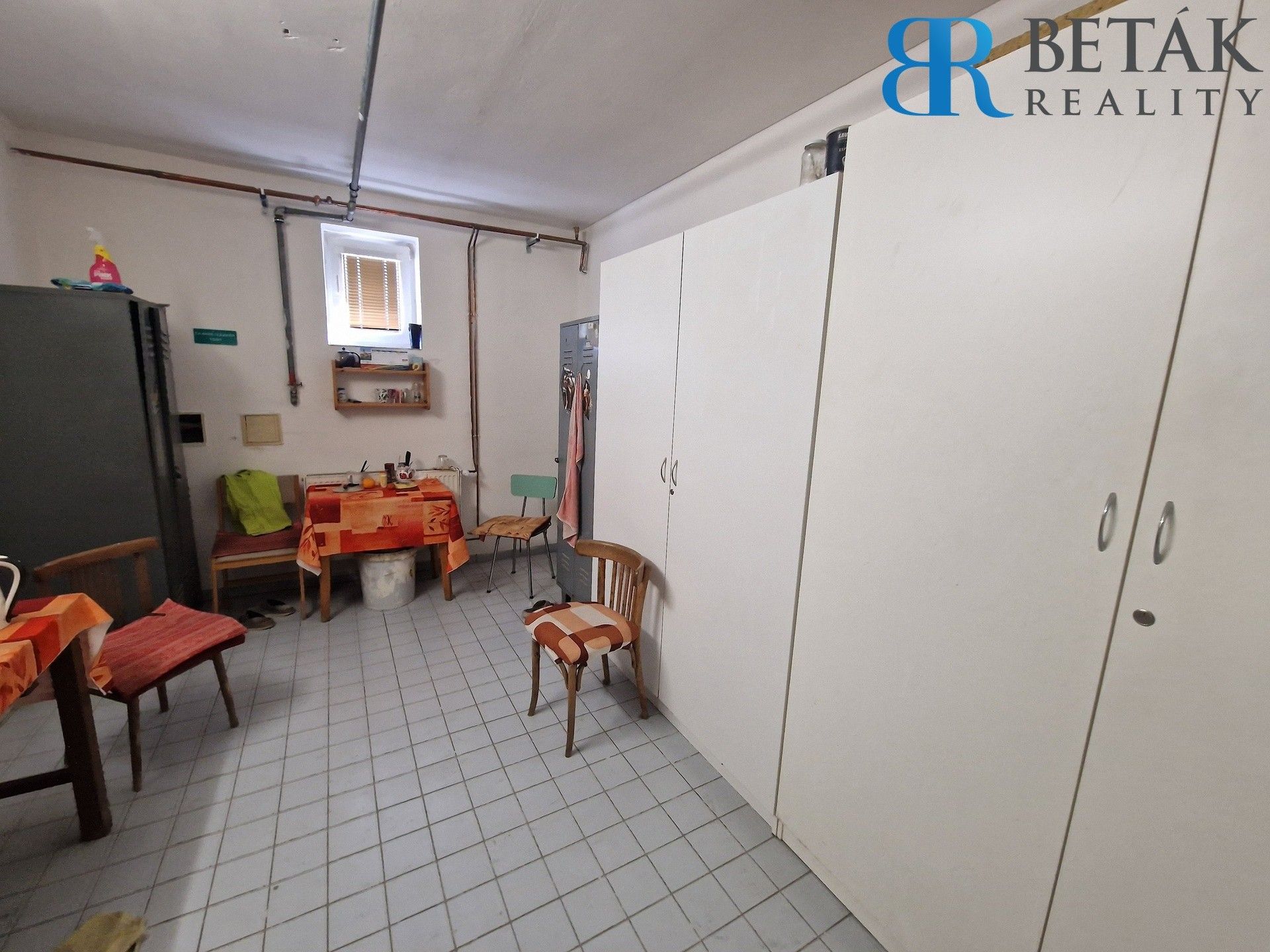 Prodej komerčního prostoru 1200 m² - foto 19