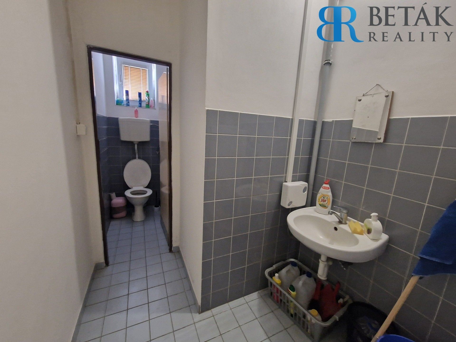 Prodej komerčního prostoru 1200 m² - foto 23
