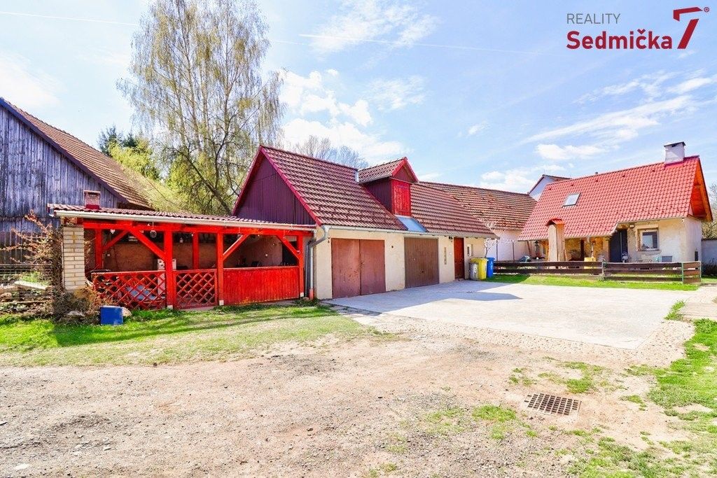 Prodej domu 225 m² - foto 2