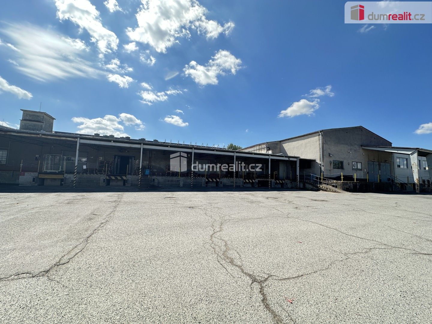 Pronájem komerčního prostoru 3000 m² - foto 10