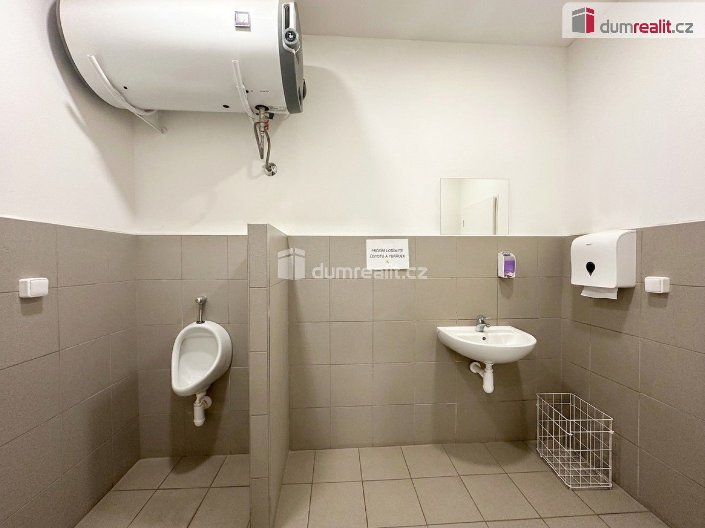 Pronájem komerčního prostoru 3000 m² - foto 14