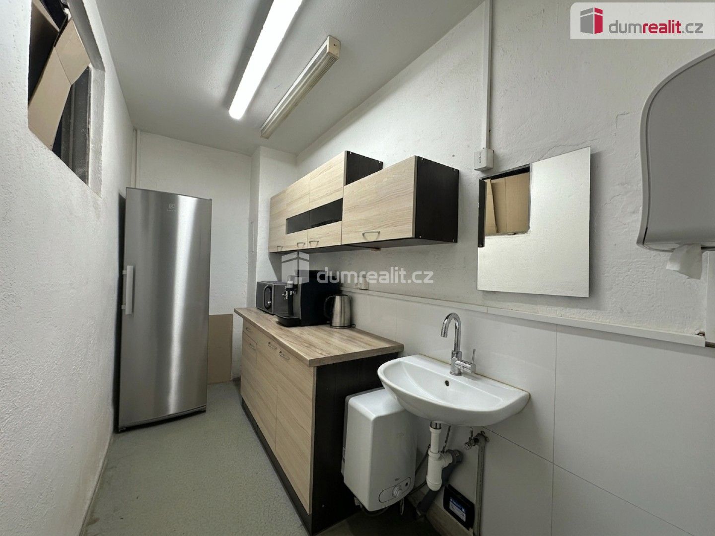 Pronájem komerčního prostoru 3000 m² - foto 15
