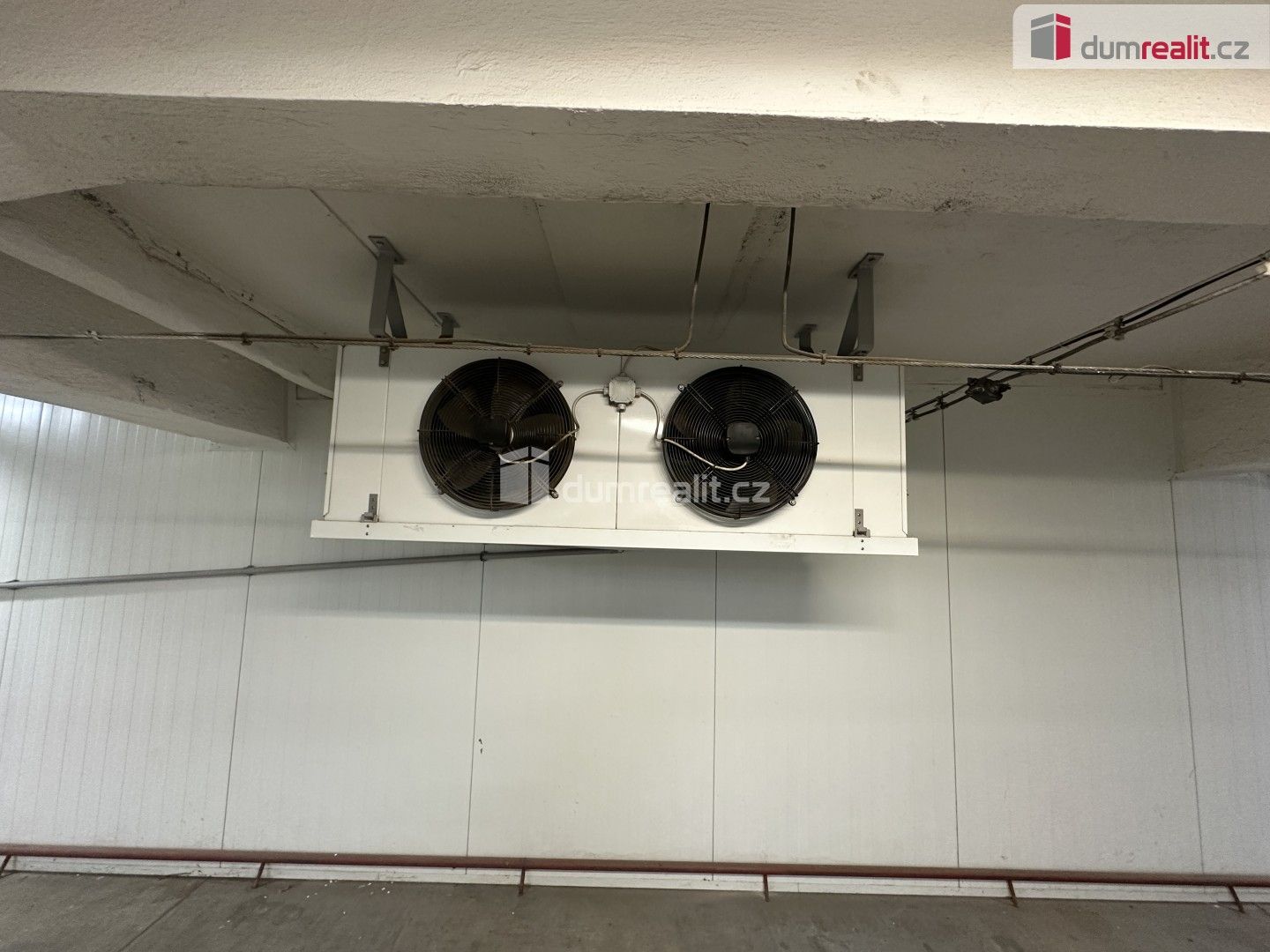 Pronájem komerčního prostoru 3000 m² - foto 18