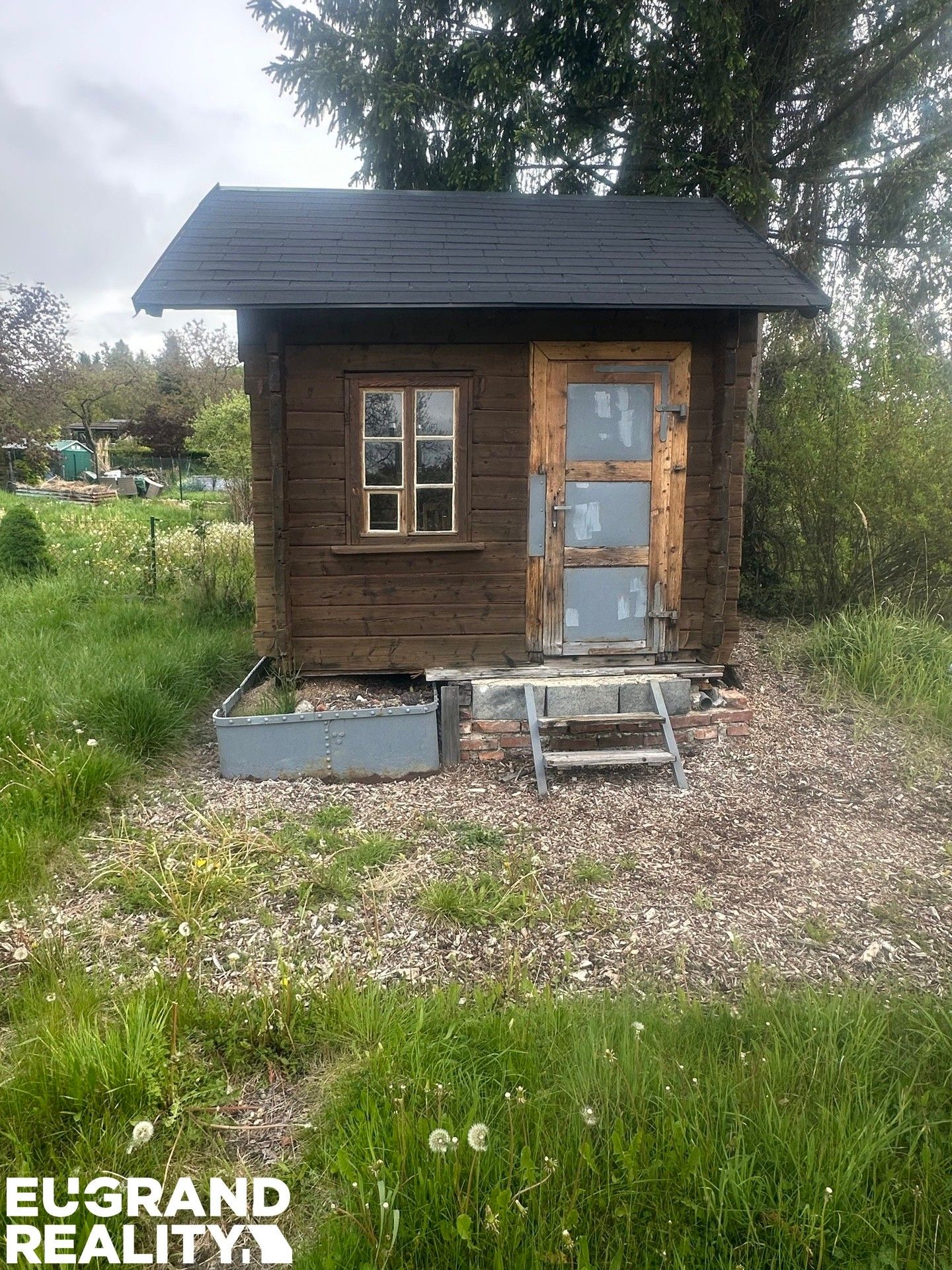 Prodej pozemku 368 m² - foto 1