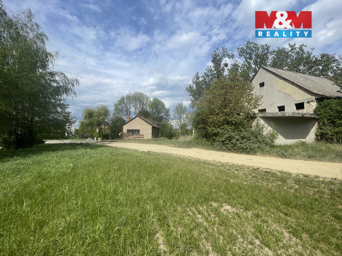 Pronájem komerčního prostoru 1600 m² - foto 2