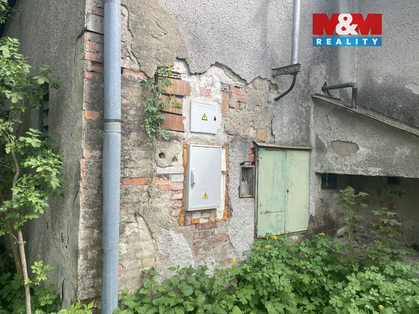 Pronájem komerčního prostoru 1600 m² - foto 9