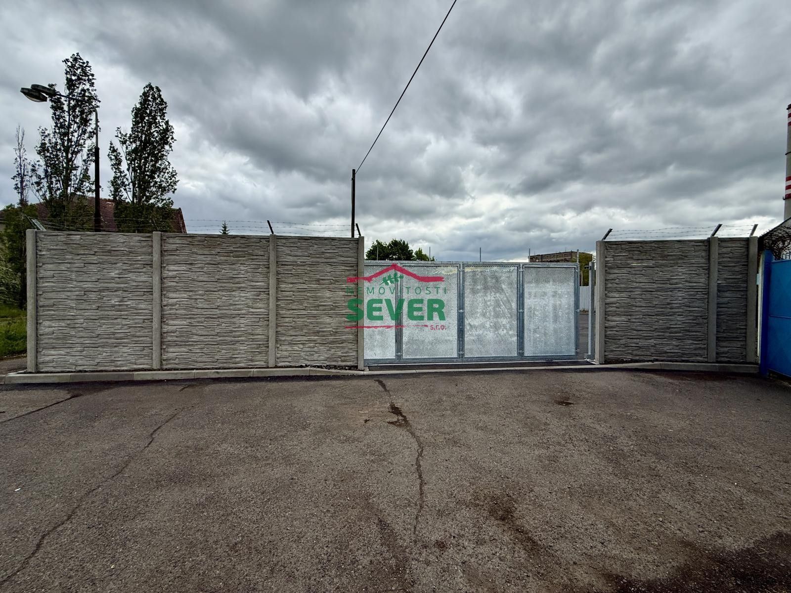 Pronájem komerčního prostoru 1230 m² - foto 3