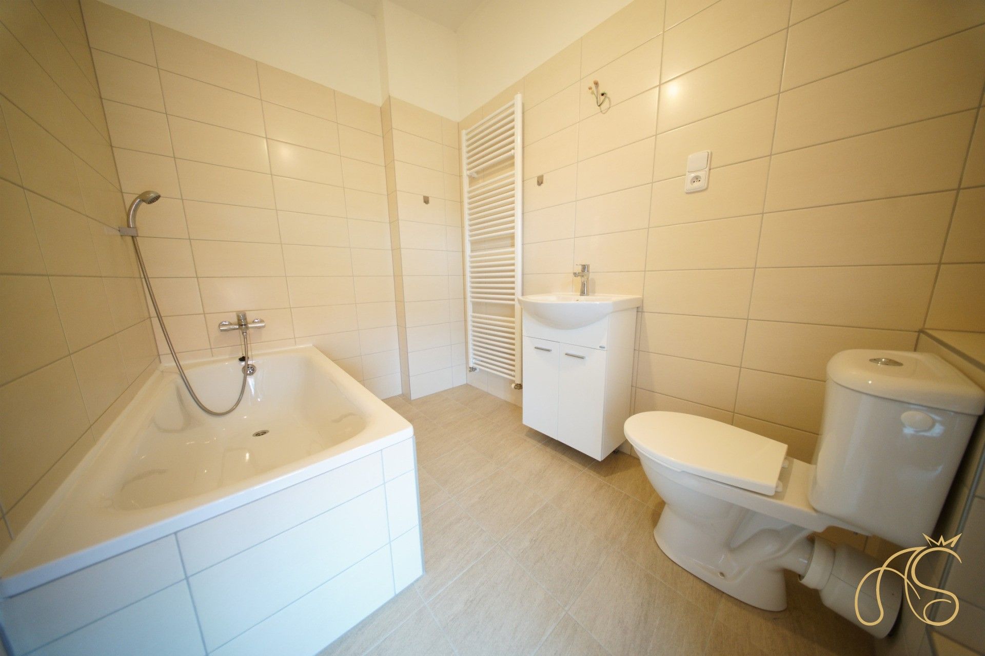 Prodej domu 171 m² - foto 2