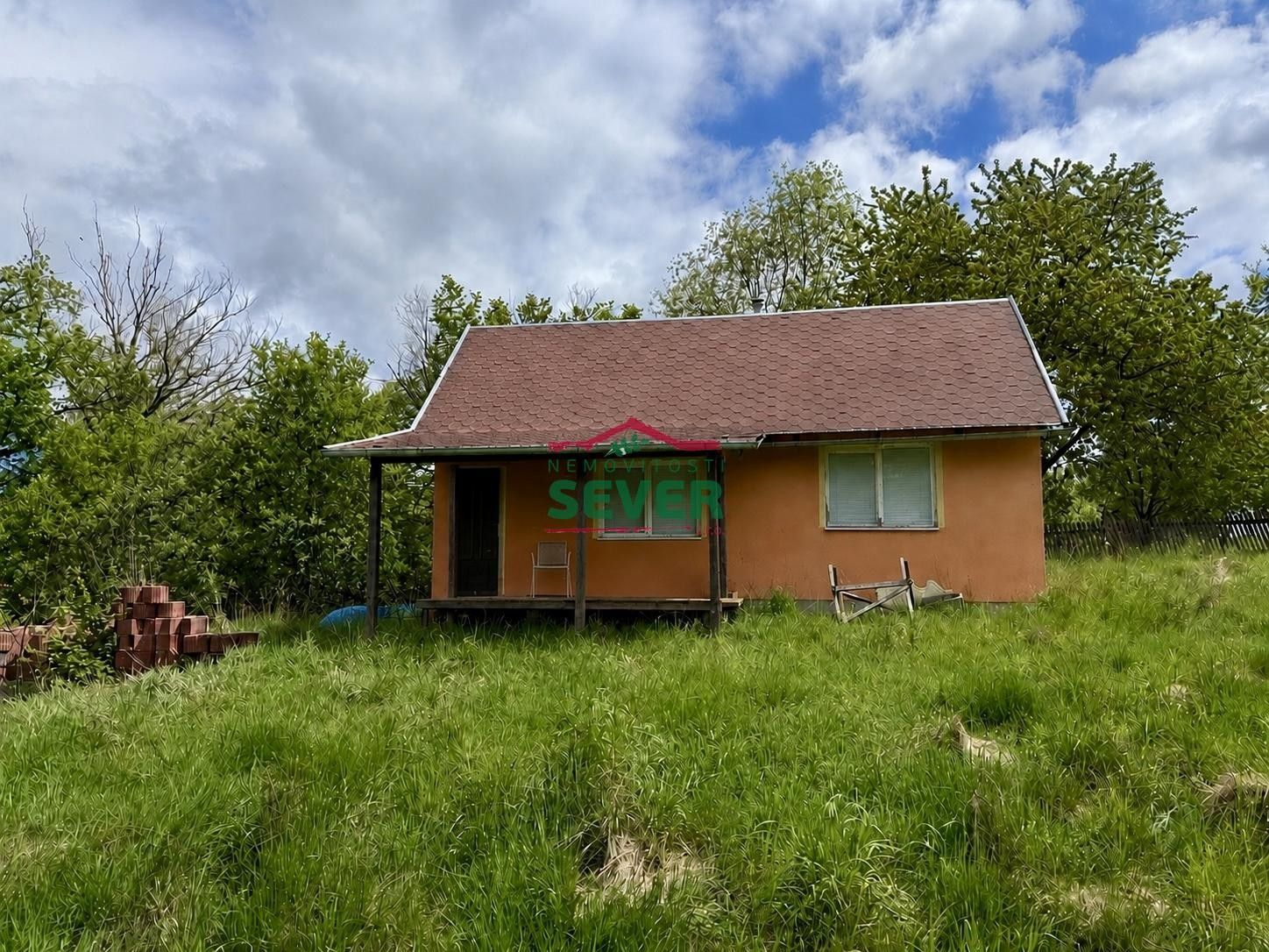 Prodej pozemku 1929 m² - foto 1