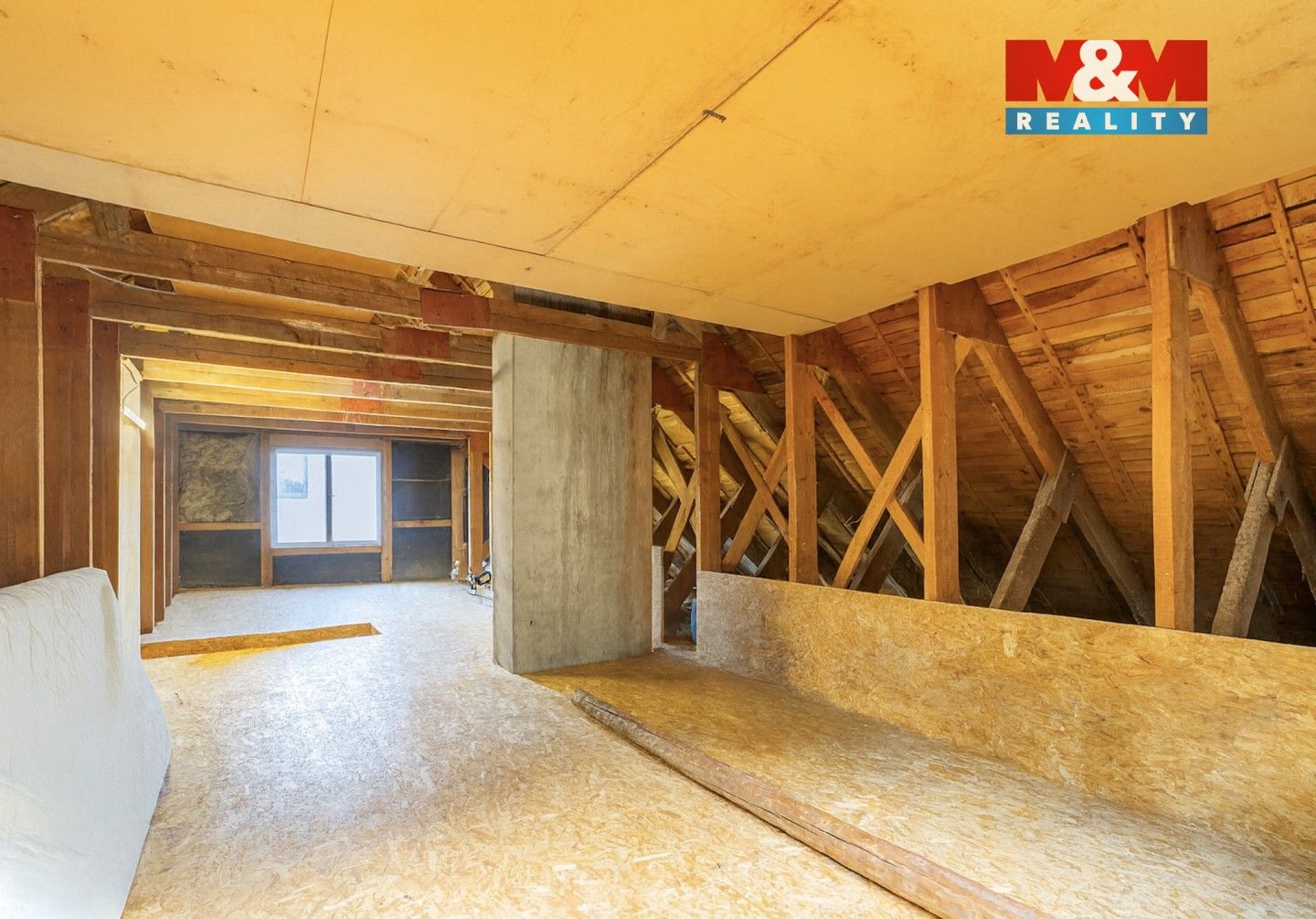Prodej domu 210 m² - foto 3