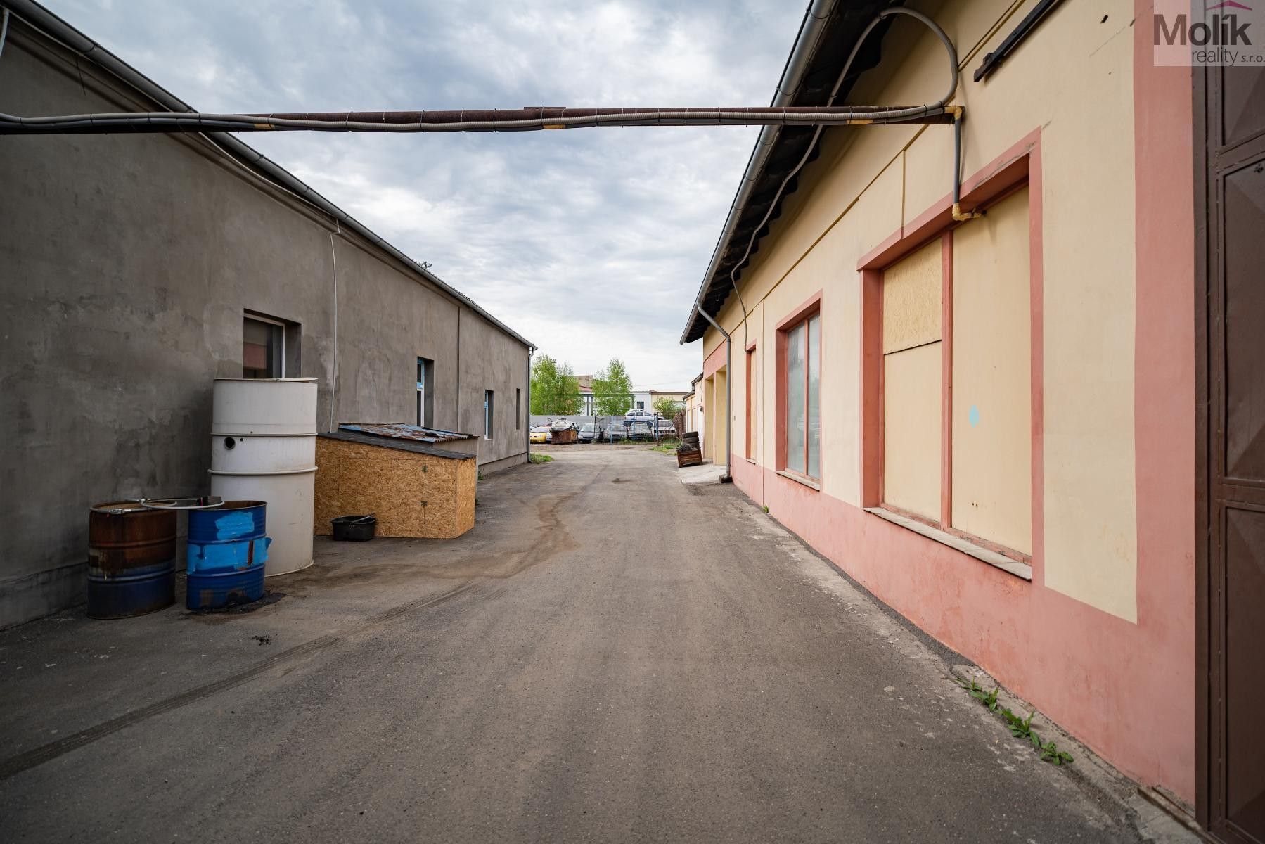Prodej komerčního prostoru 1652 m² - foto 7