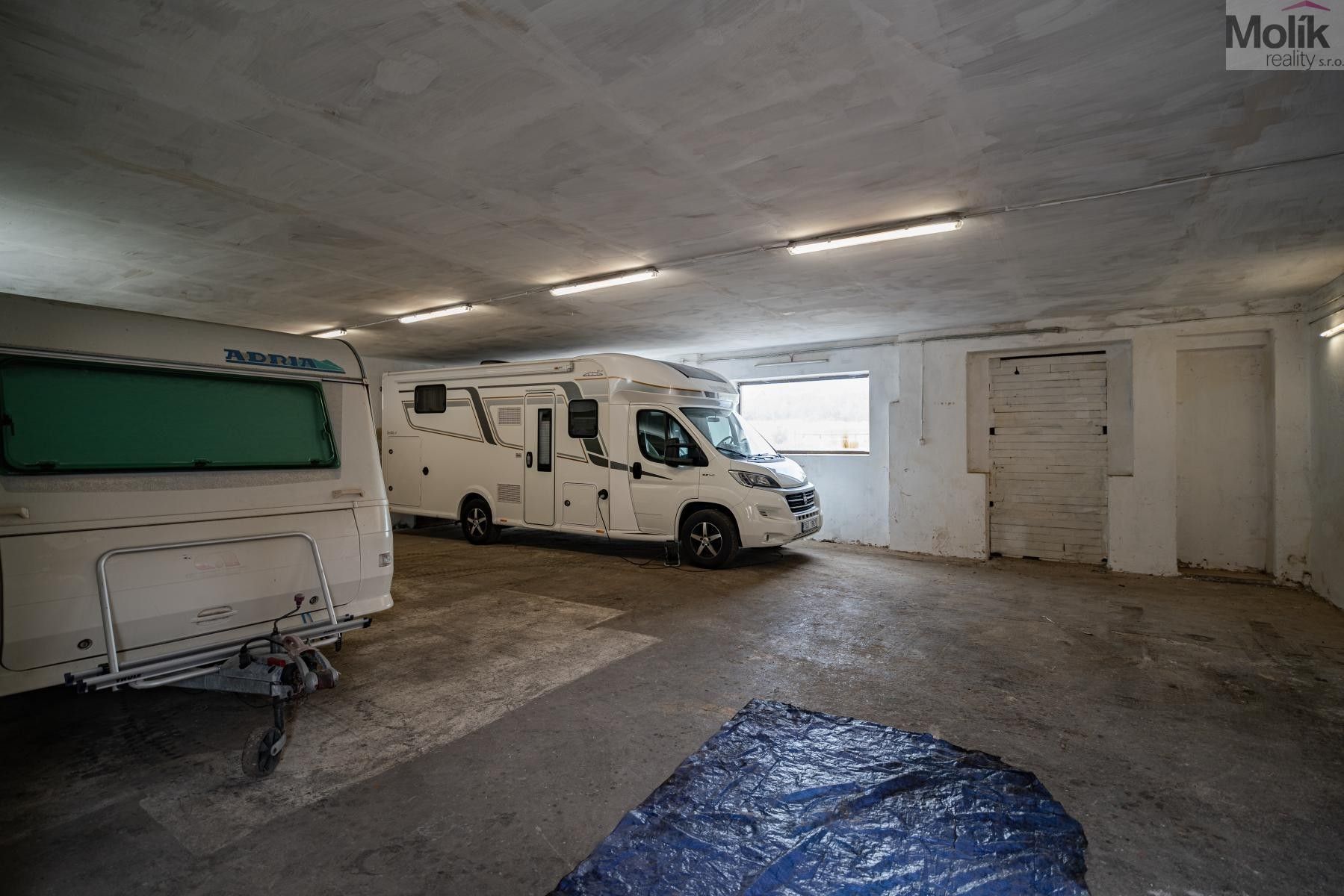 Prodej komerčního prostoru 1652 m² - foto 23