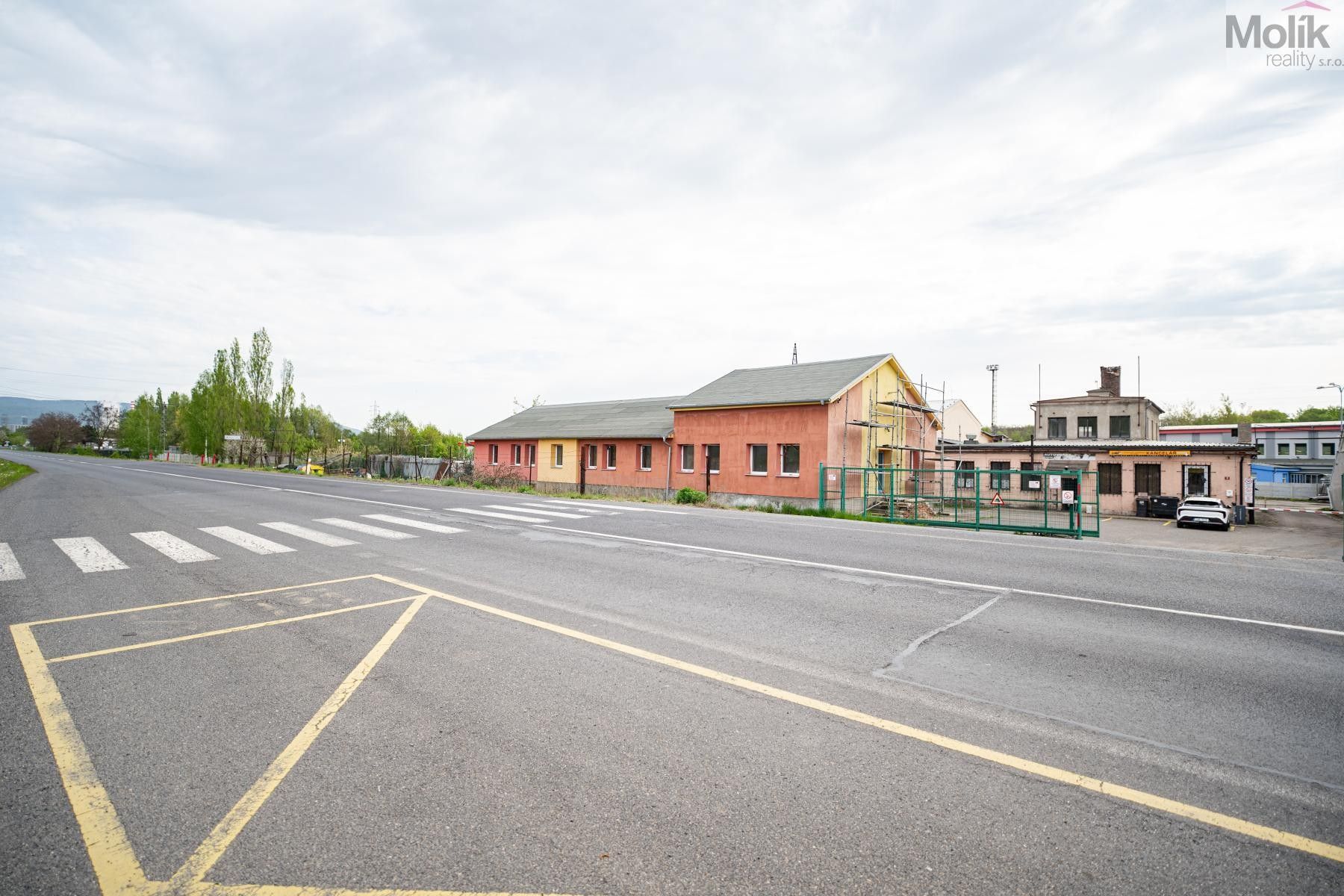 Prodej komerčního prostoru 1652 m² - foto 32