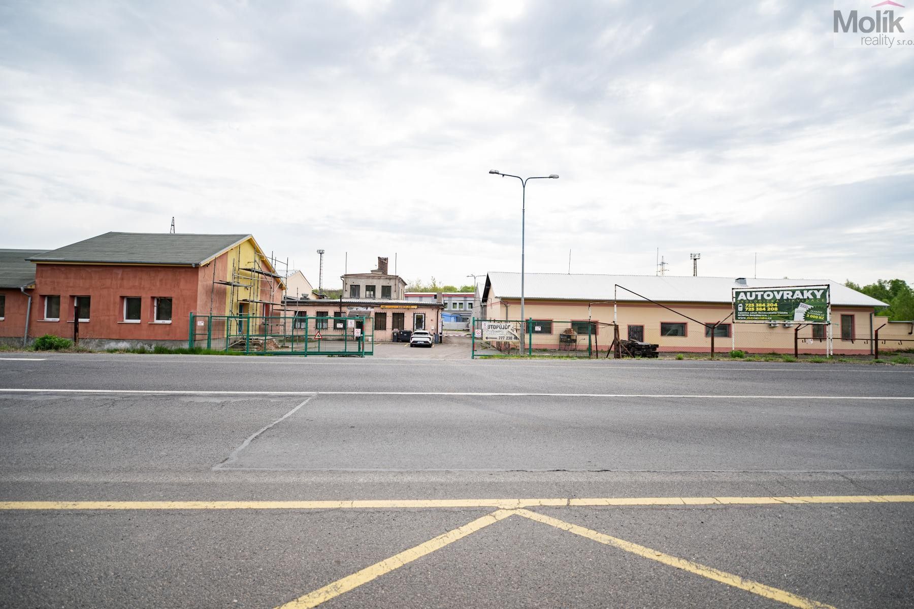 Prodej komerčního prostoru 1652 m² - foto 34