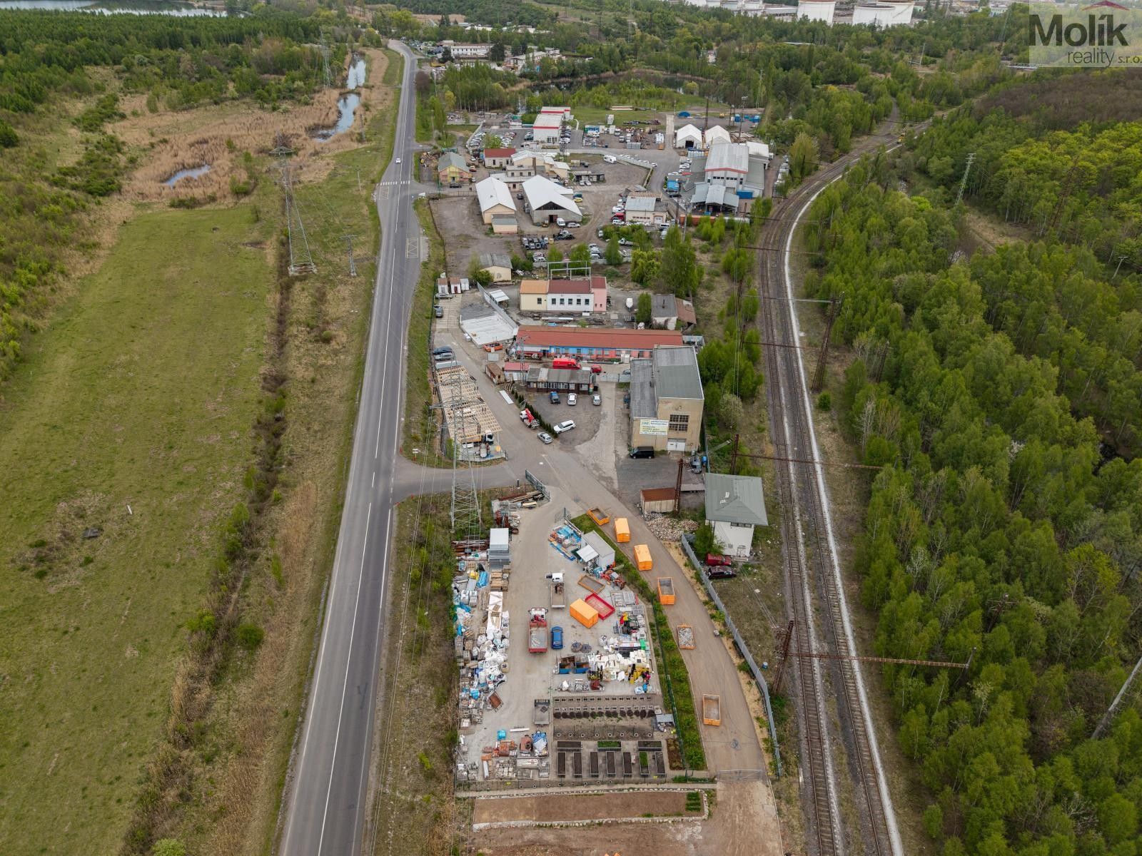 Prodej komerčního prostoru 1652 m² - foto 39
